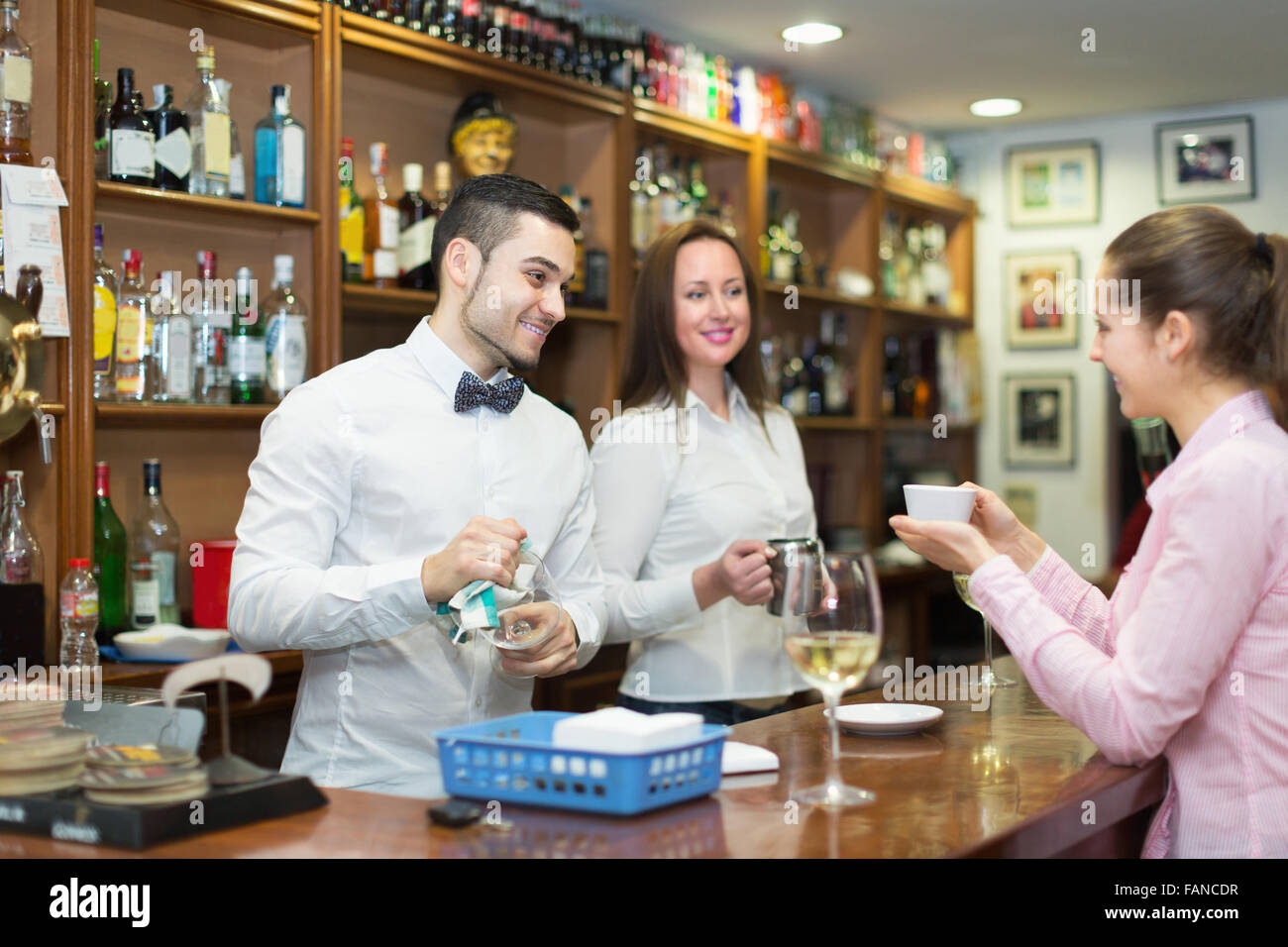 Working Bar Professional barista working bar hi-res stock photography and images ...