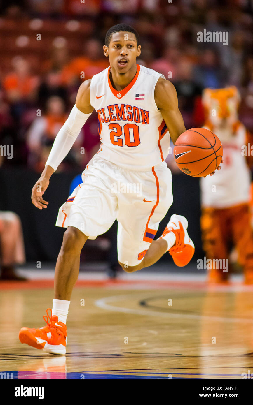 Jordan Roper Cal media 8049 jpg hi-res stock photography and images - Alamy