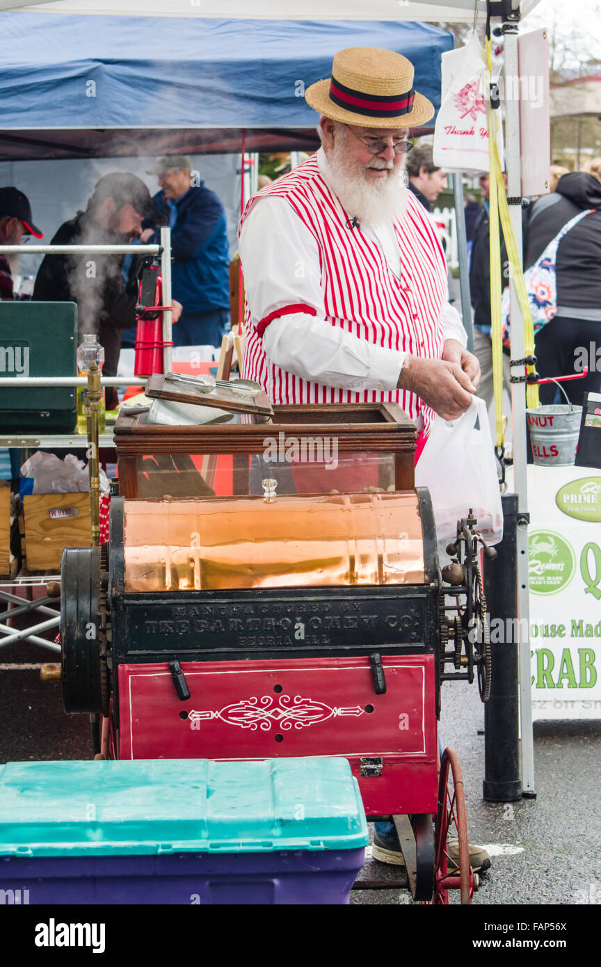 Popcorn Vendor Costume atelieryuwa.ciao.jp