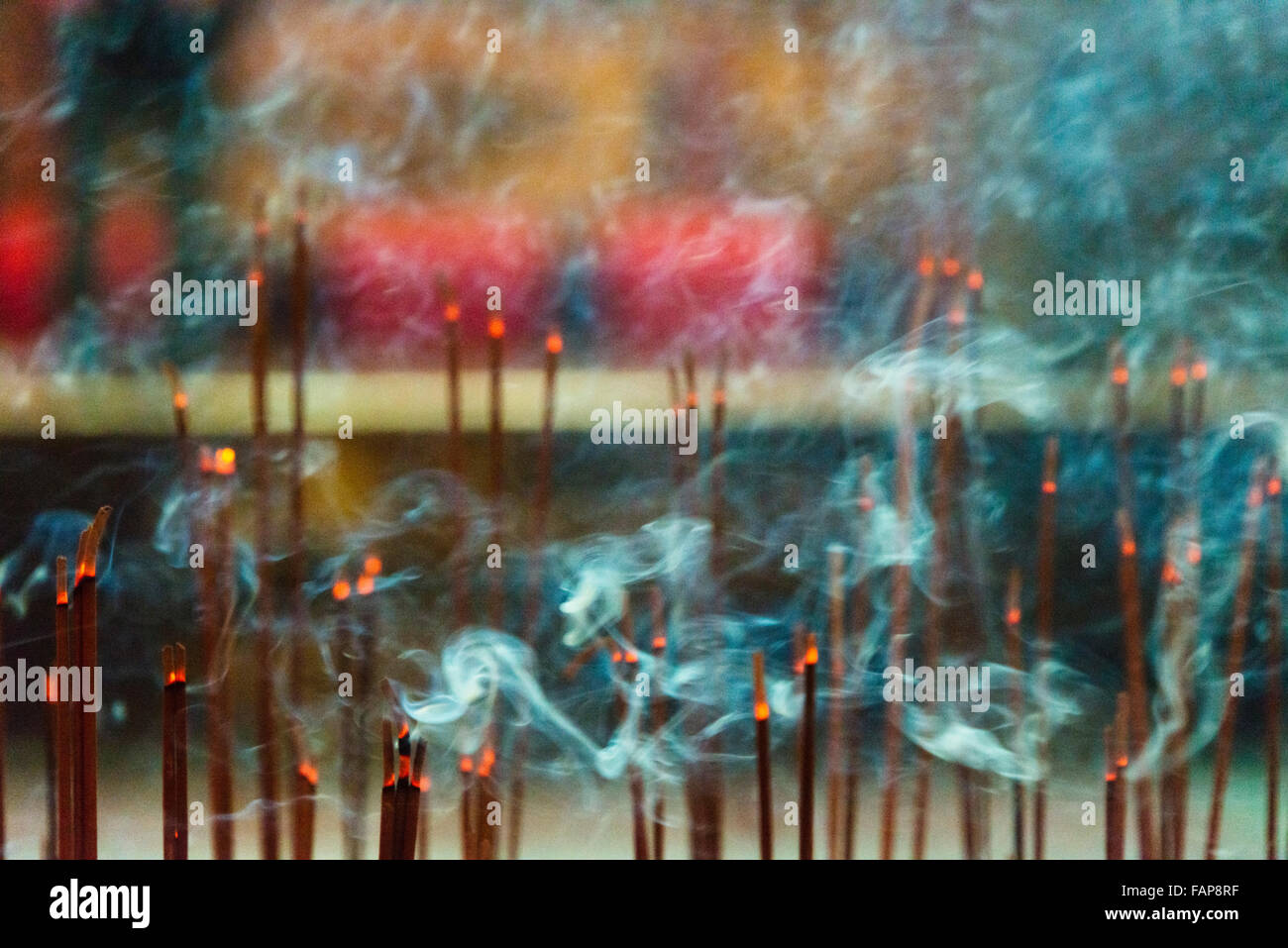 Incense burning hi-res stock photography and images - Alamy