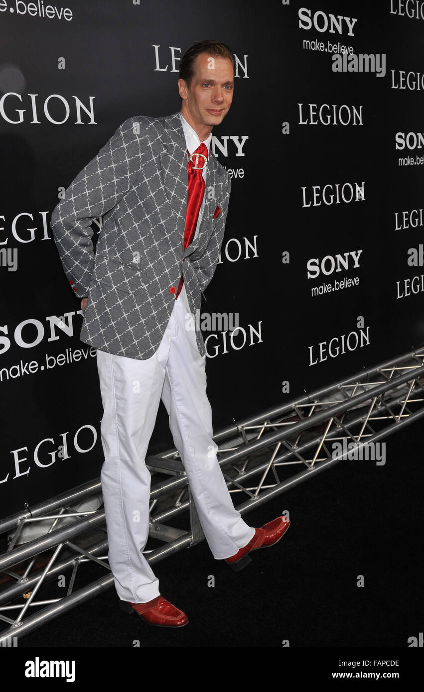 LOS ANGELES, CA JANUARY 21, 2010 Doug Jones at the world premiere of