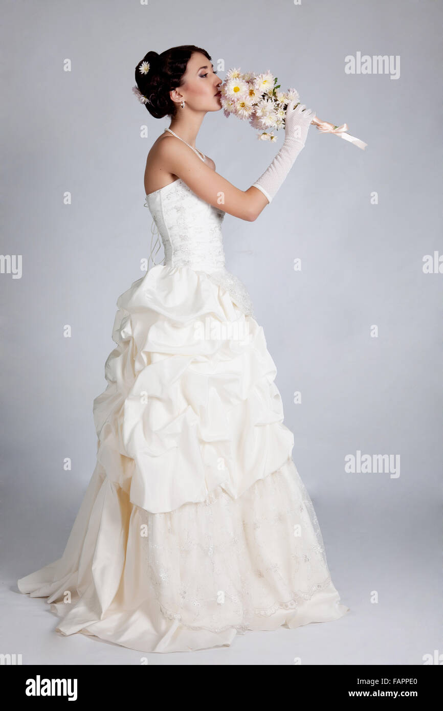 Bride portrait in studio Stock Photo - Alamy