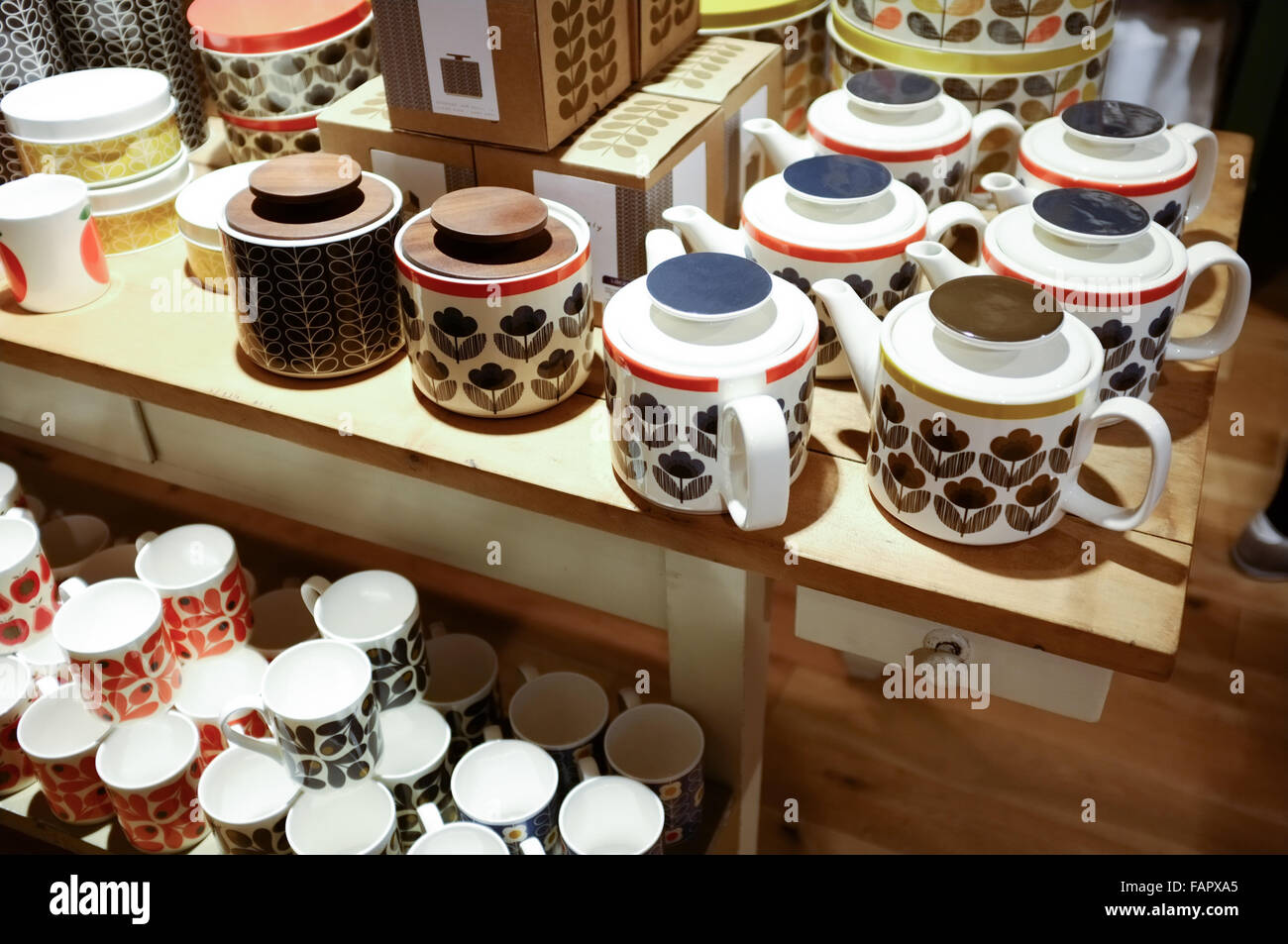 Orla kiely kitchenware hires stock photography and images Alamy
