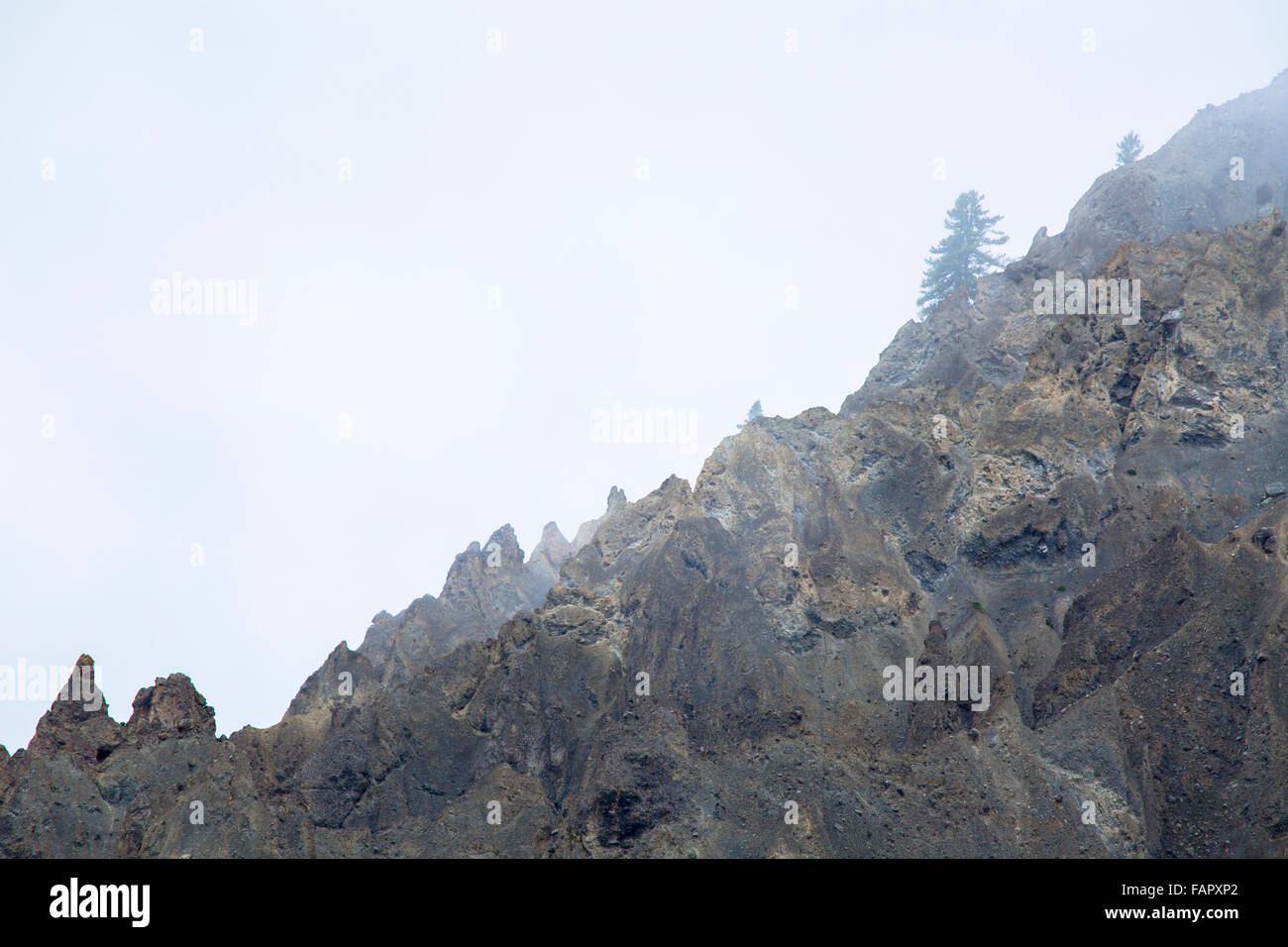 Rugged mountains close to Manang in Annapurna Conservation Area Stock Photo