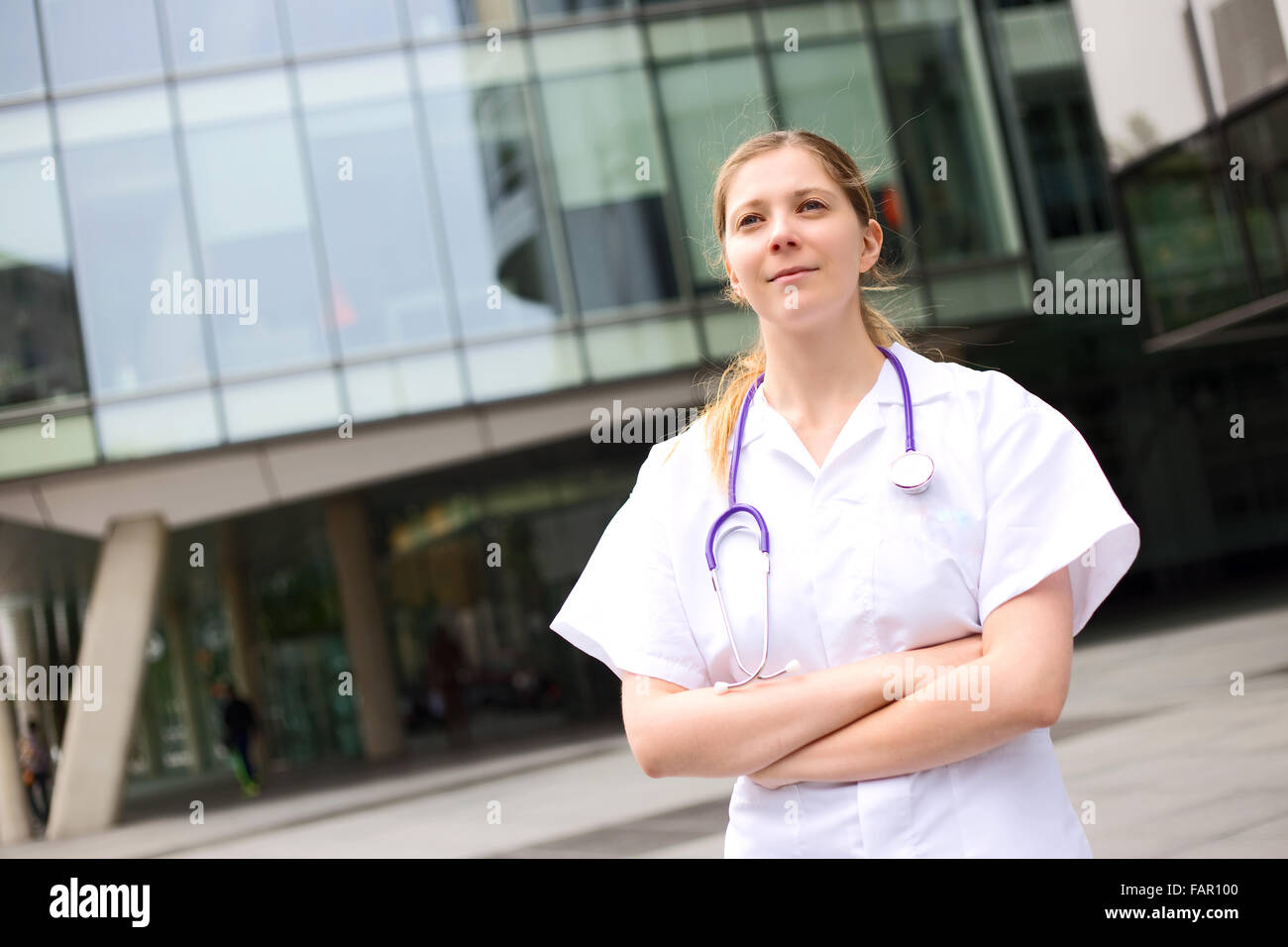 Very young doctor hi-res stock photography and images - Alamy