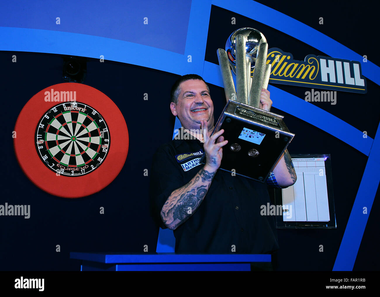 Alexandra Palace, London, UK. 03rd Jan, 2016. William Hill PDC World Stock  Photo - Alamy