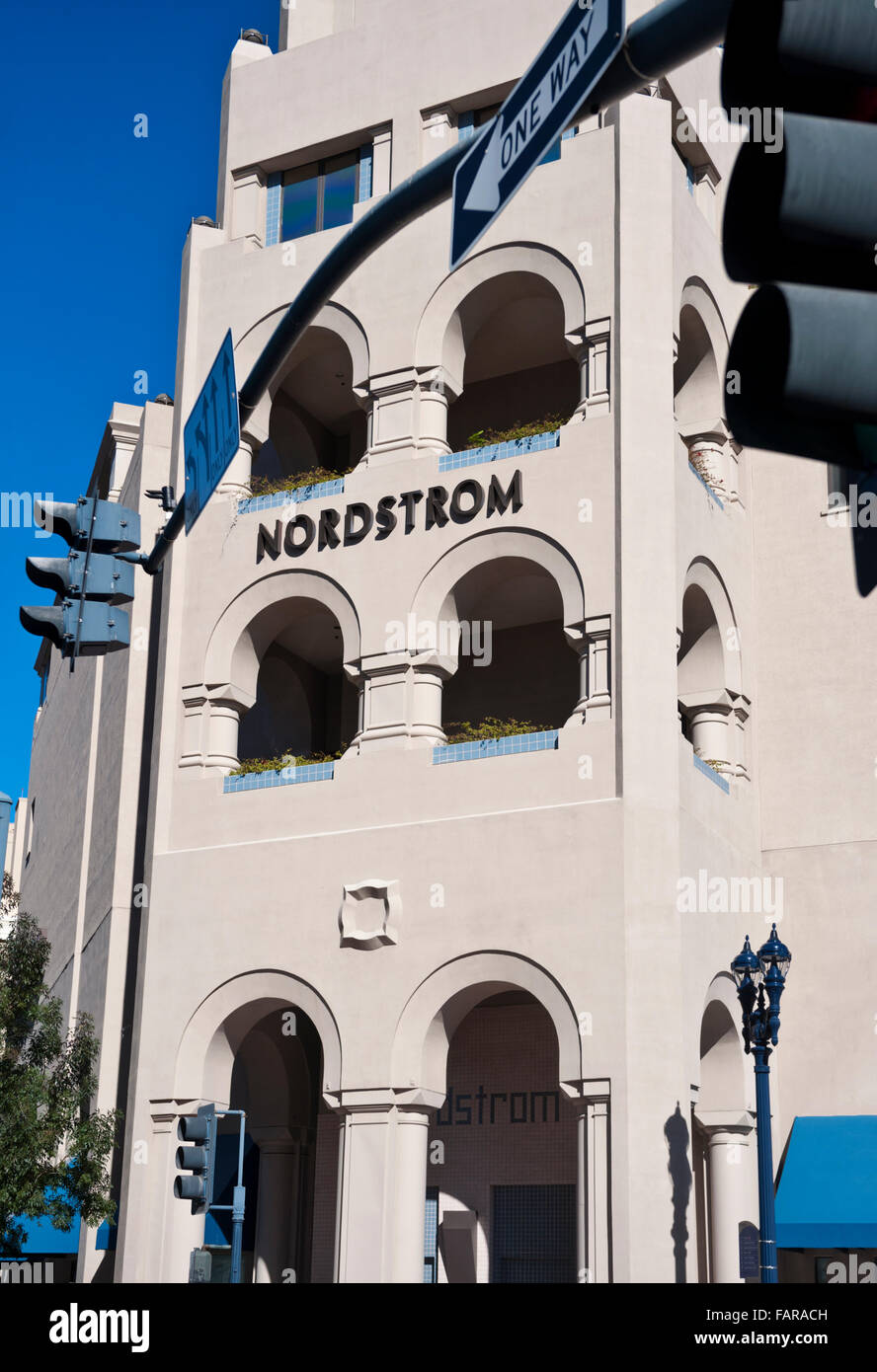 Nordstrom High Resolution Stock Photography and Images - Alamy