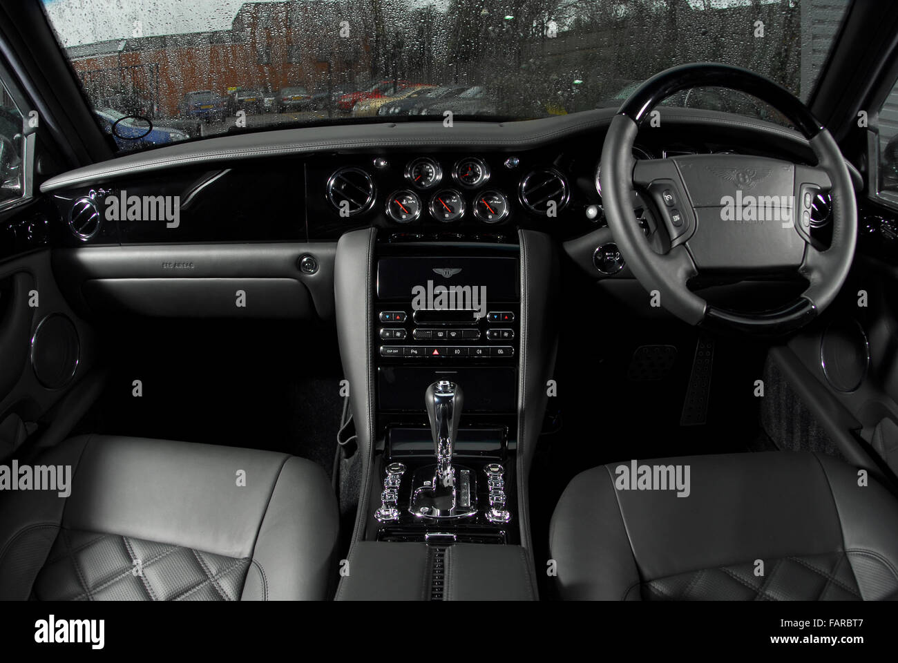 whale Pollinate porcelain Bentley arnage interior hi-res stock photography and images - Alamy