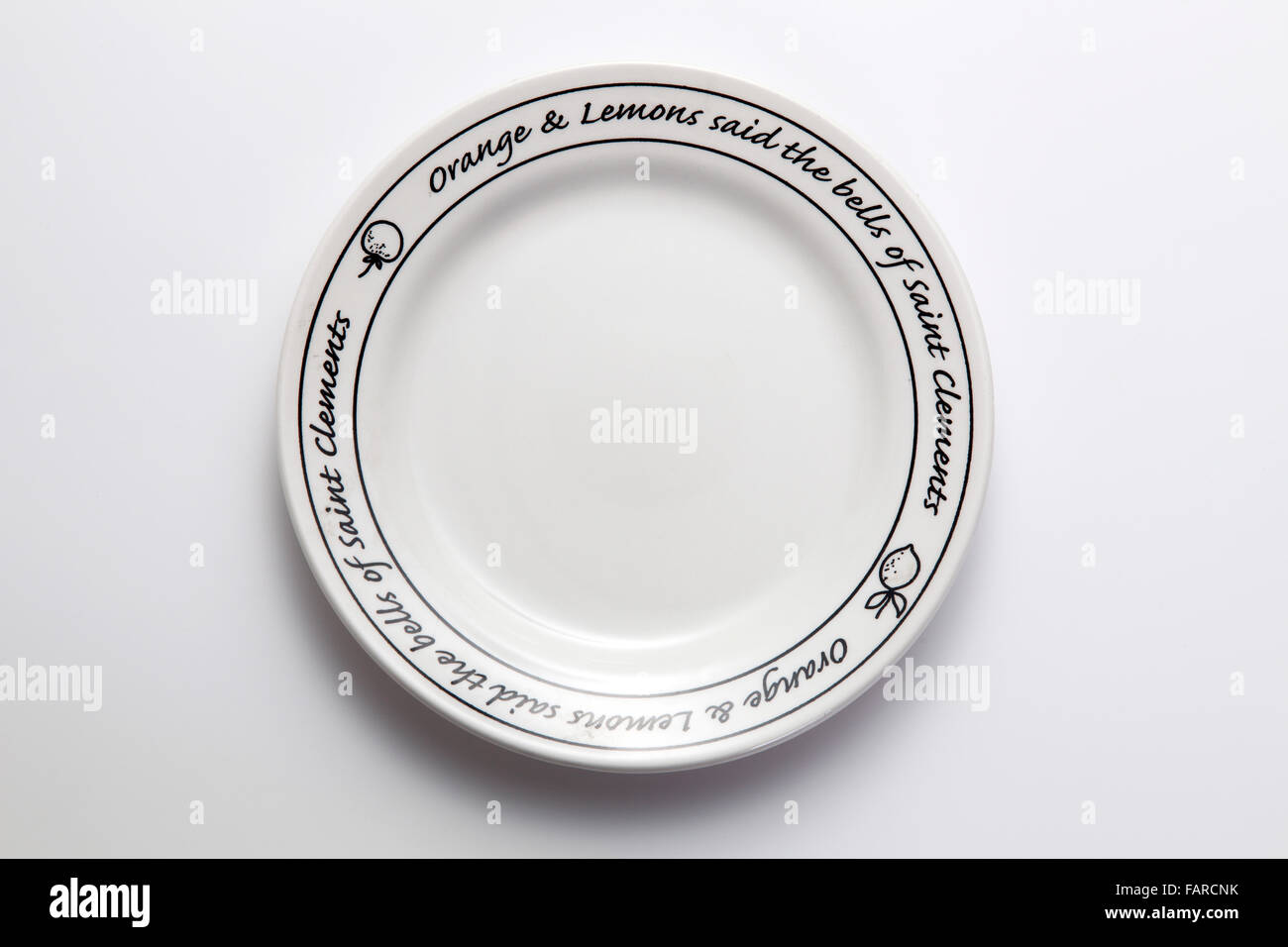 Clean white dinner plate with drop shadow Stock Photo Alamy