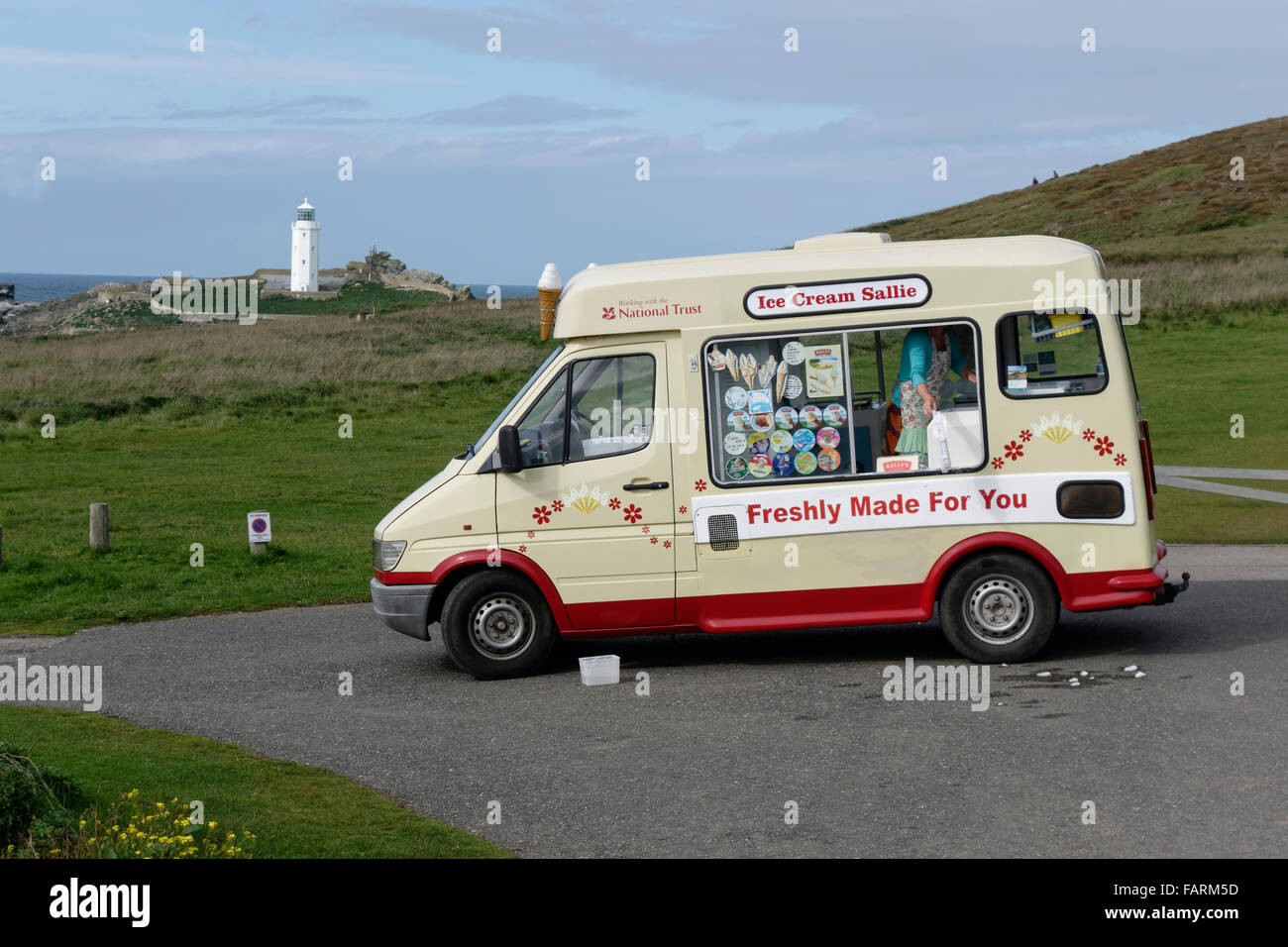 Ice cream van near Godrevy lighthouse, Cornwall, UK Stock Photo - Alamy