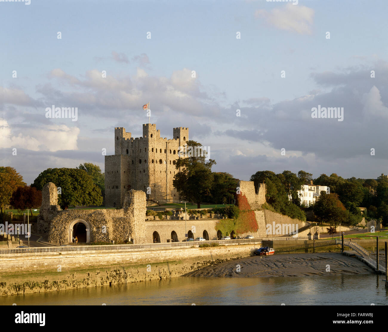 ROCHESTER CASTLE, Kent. Castle from across the River Medway. Stock Photo
