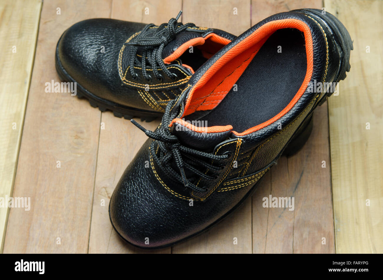 Black Steel Toe Safety of steel cap work boots Stock Photo - Alamy