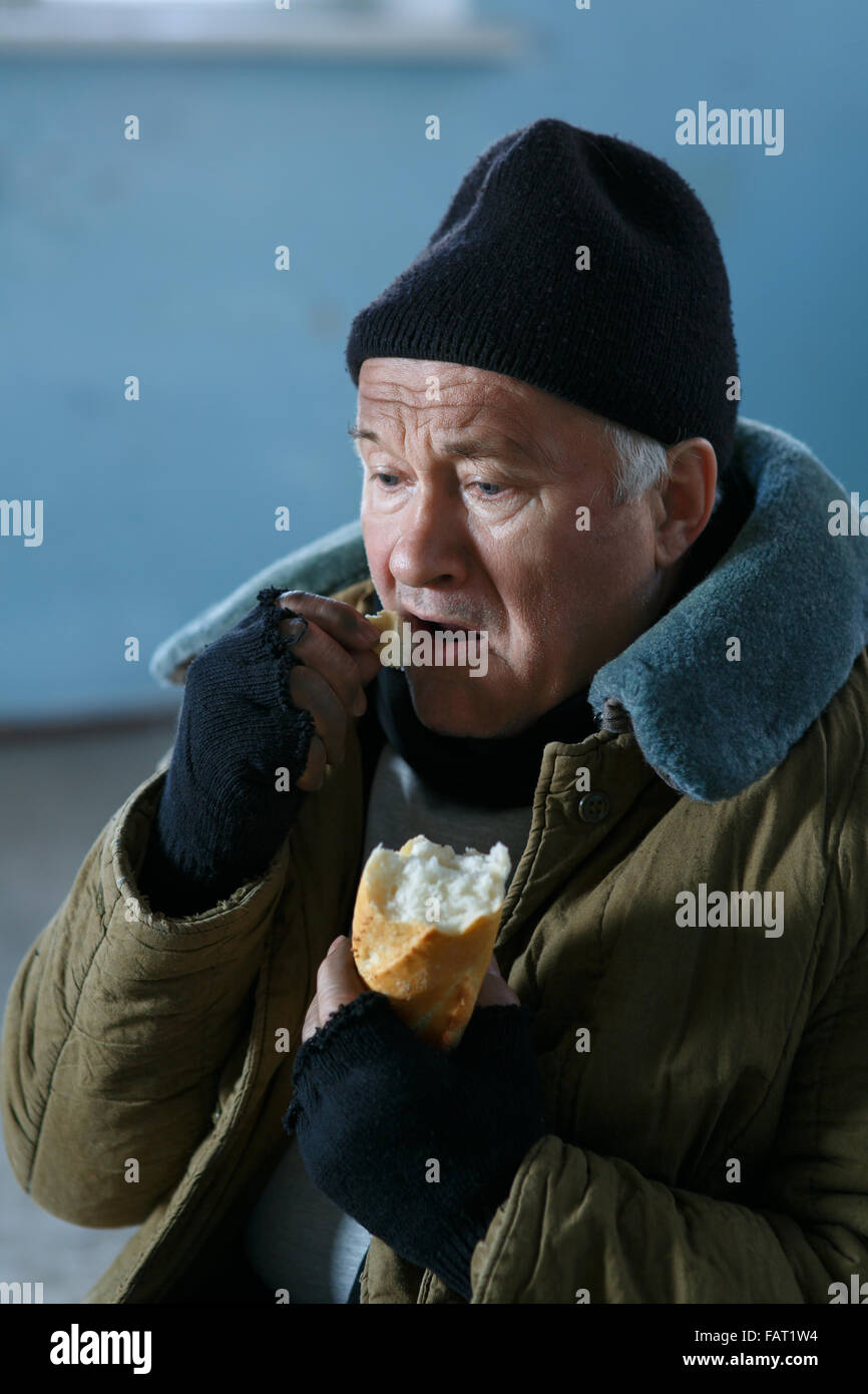 Beggar eating hires stock photography and images Alamy