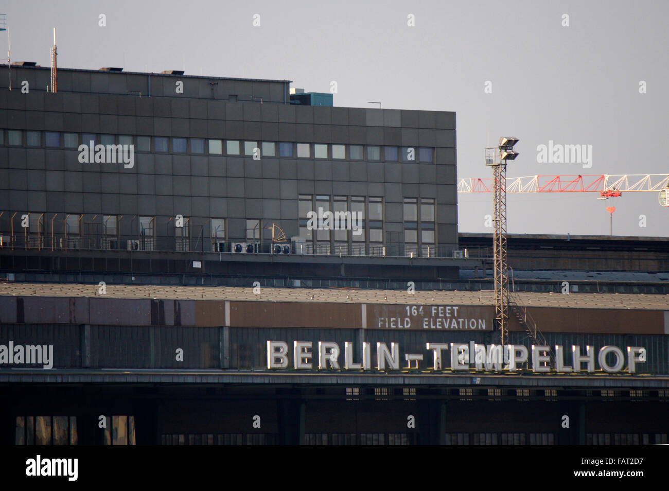 Tempelhofer Feld: auf dem ehemaligen Flughafengelaende Tempelhof, Berlin-Tempelhof. Stock Photo