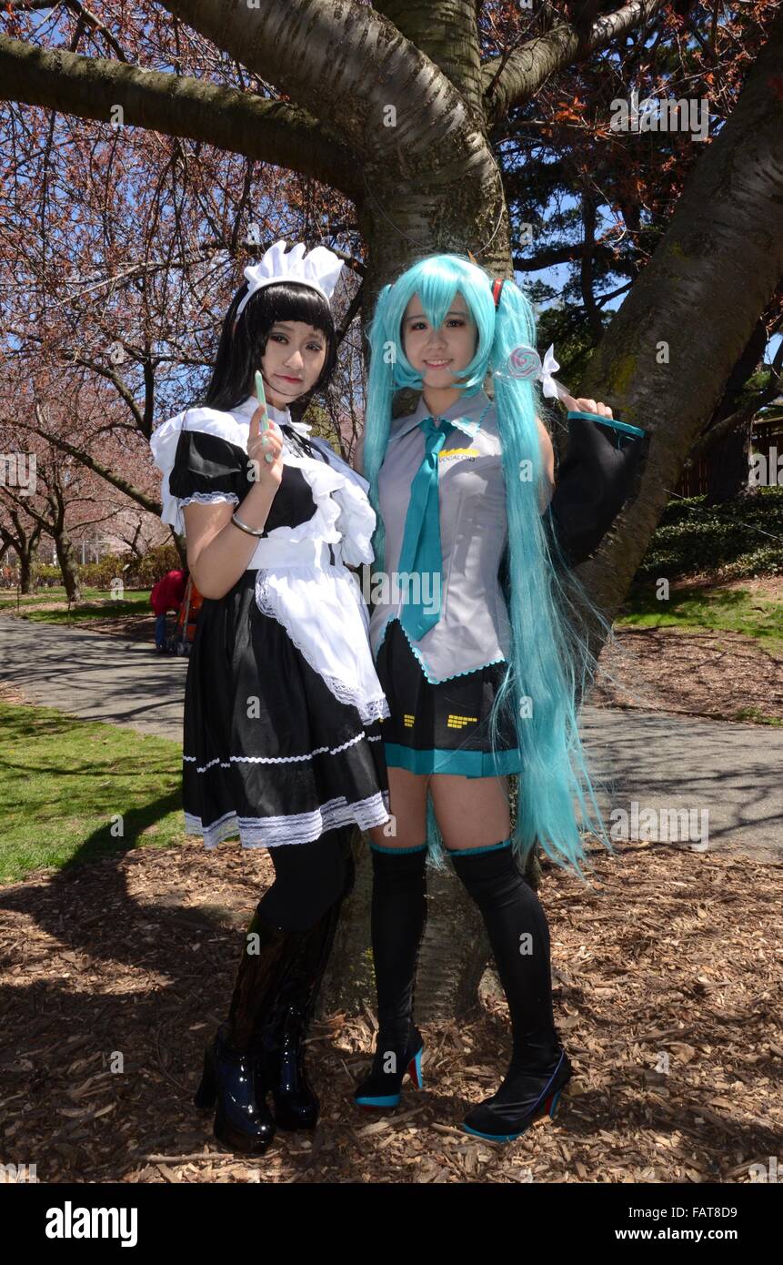 cosplay characters blossom festival brooklyn botanical gardens 2105 sunny day colourful cartoon characters comics in park Stock Photo