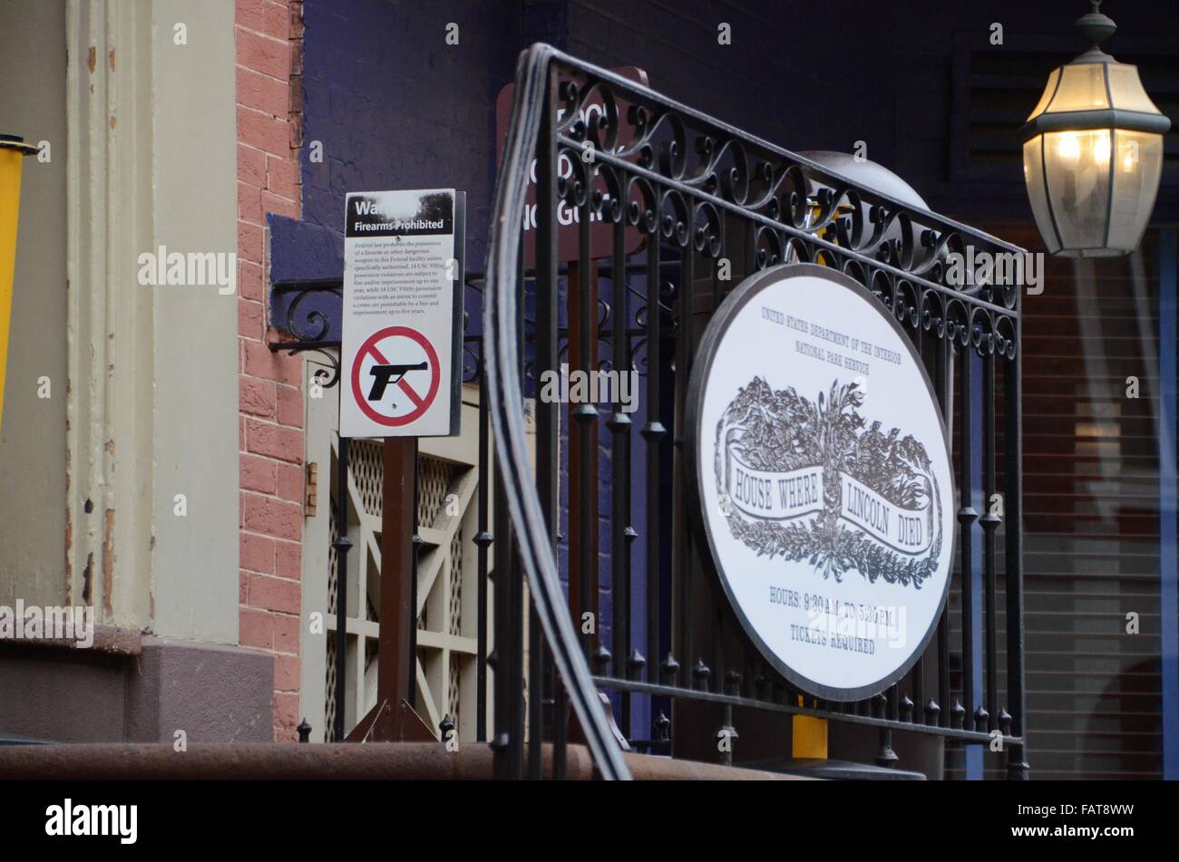 house abraham lincoln died in washington dc Stock Photo Alamy