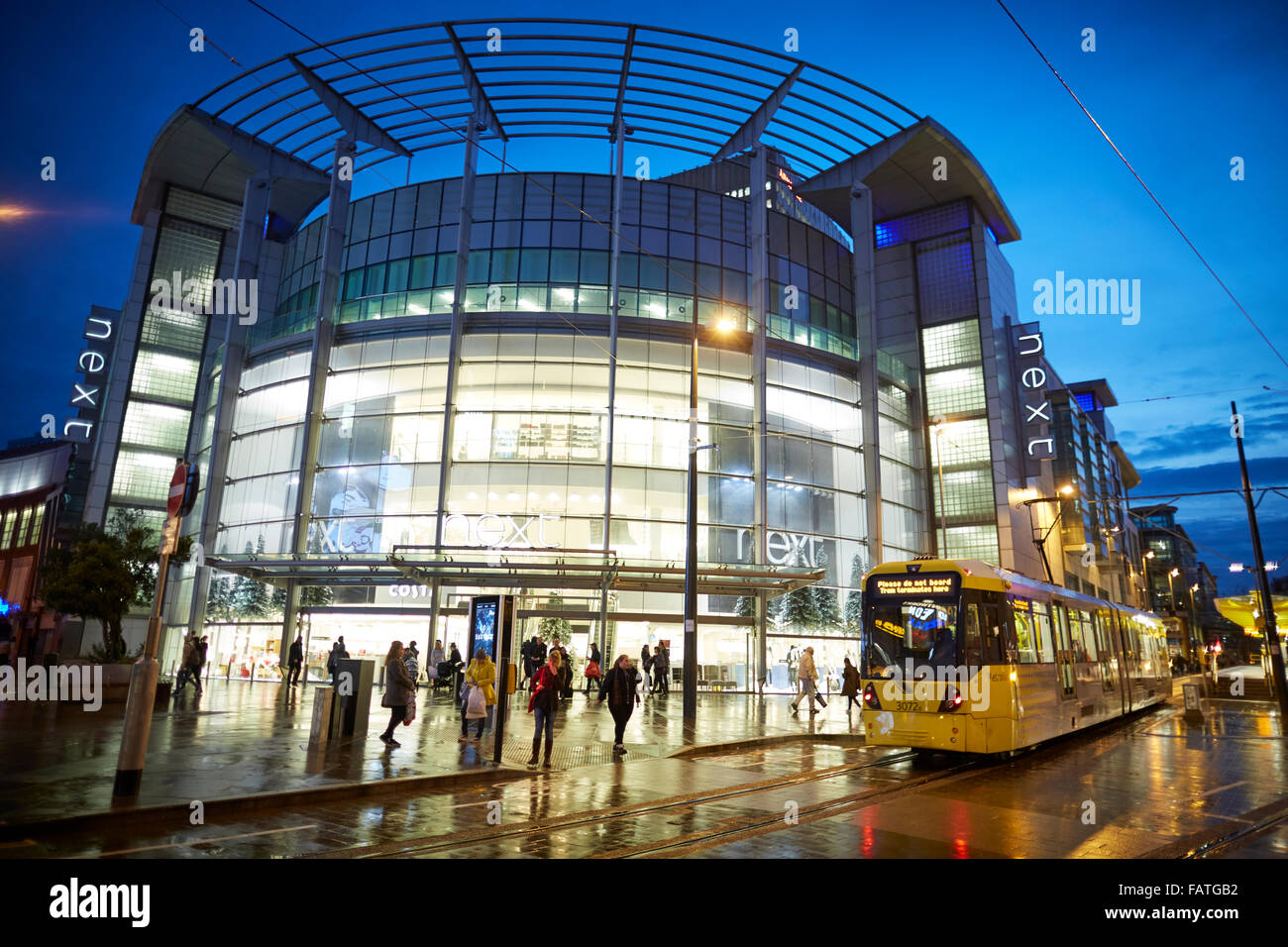 Manchester Metrolink tram along second crossing at the Arndale Exchange Square Tram metrolink light rail rapid commuters trans Stock Photo