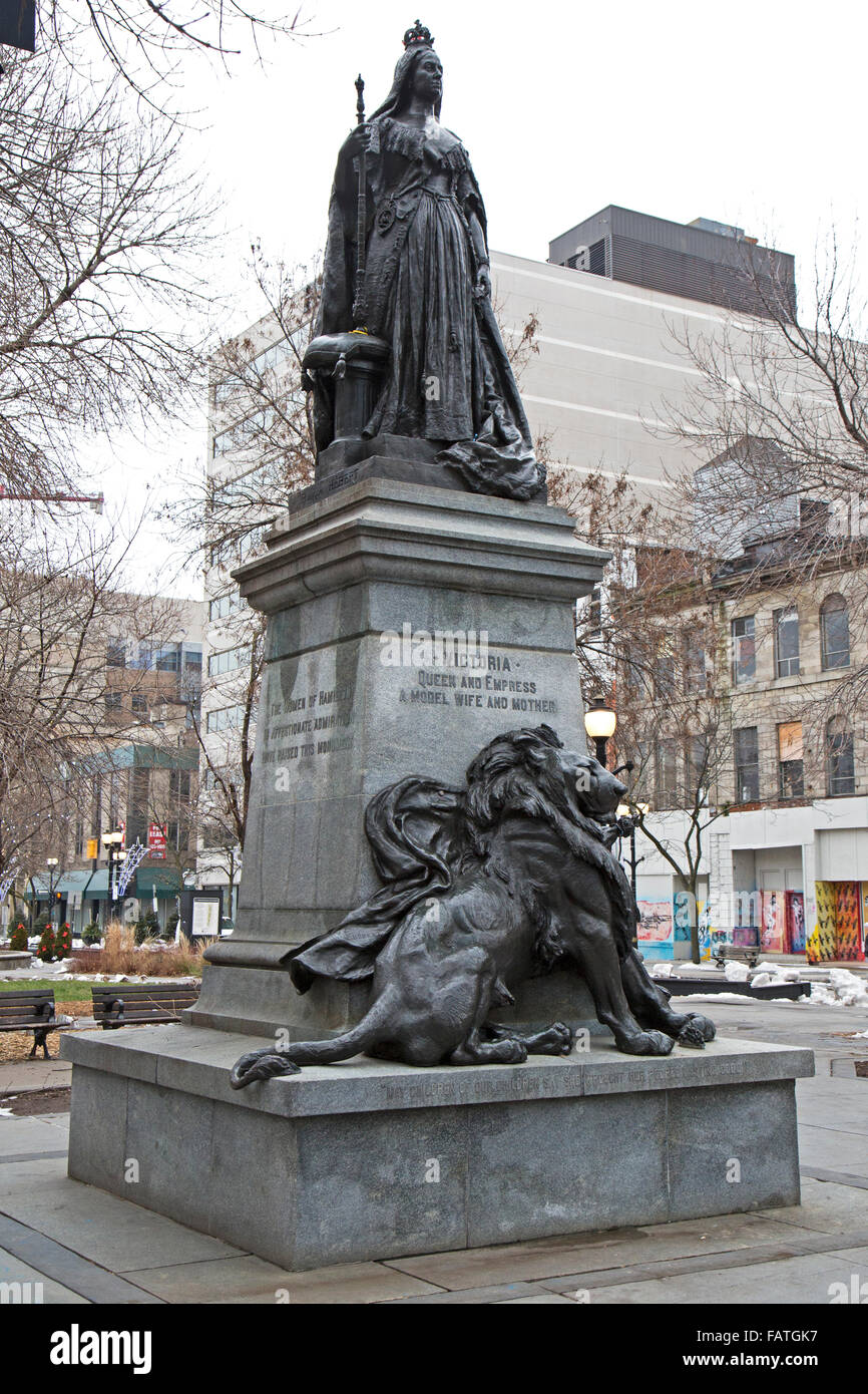 Statue of Queen Victoria in Gore Park, Hamilton, Ontario, Canada. Stock Photo