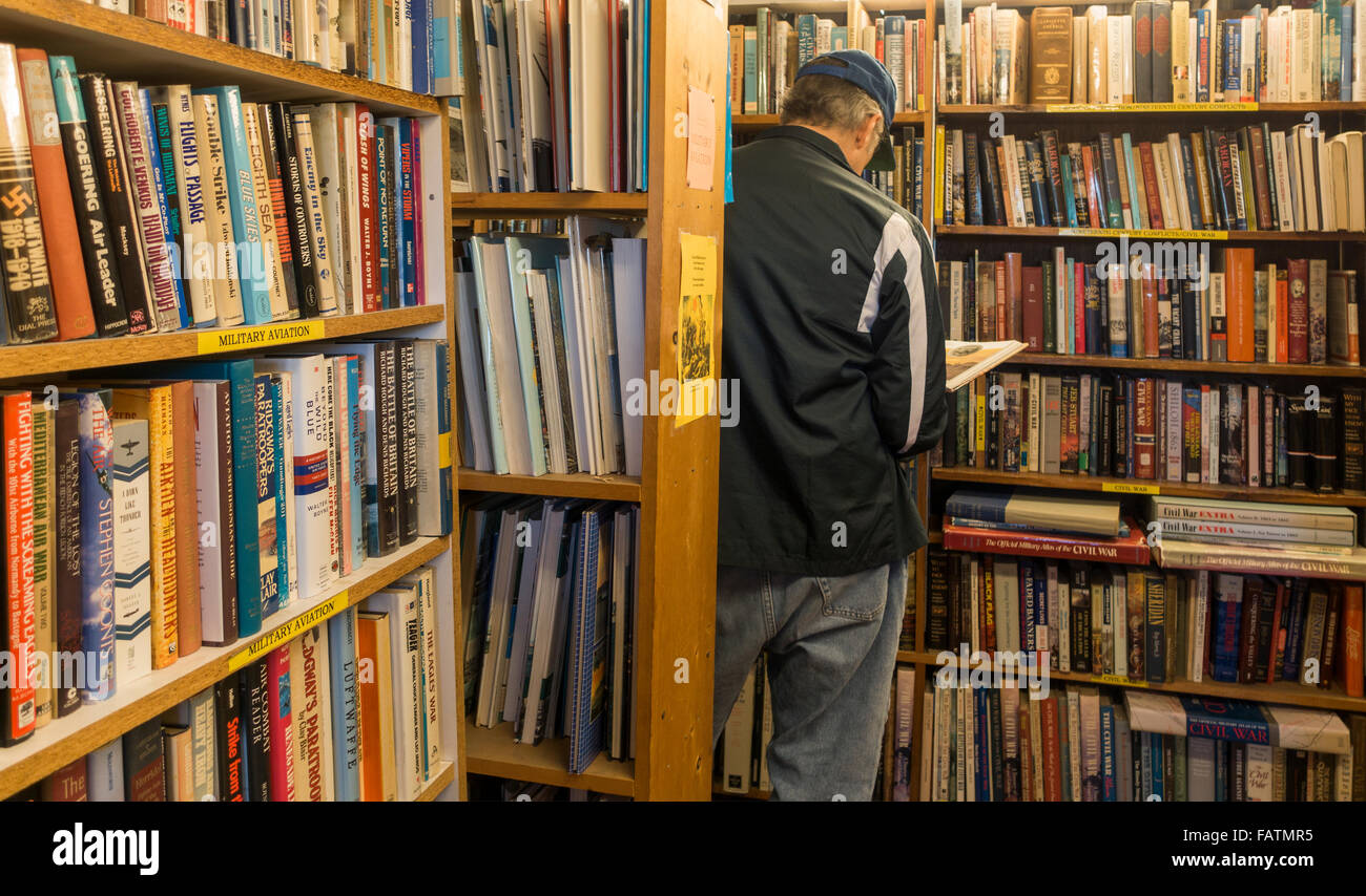 Book Barn used books store in Niantic CT Stock Photo Alamy