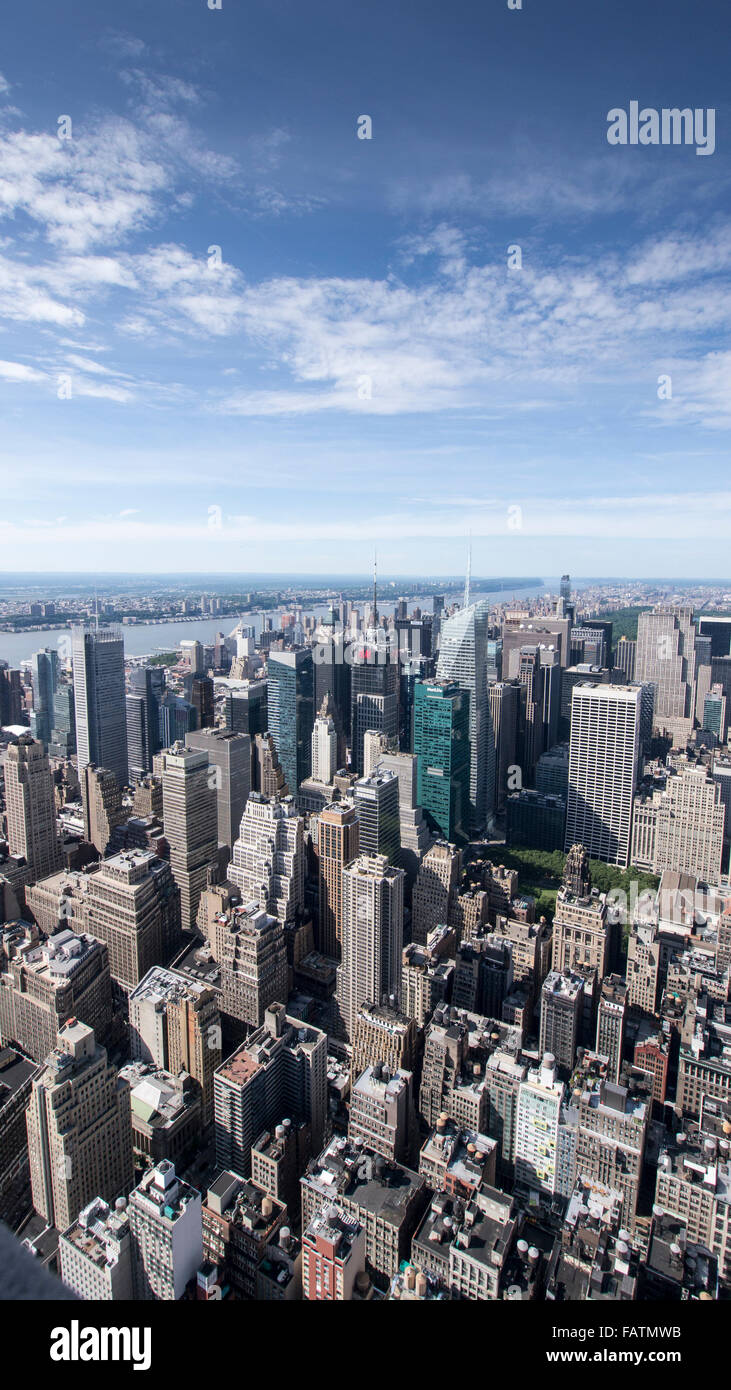 Manhattan skyline skyscraper hi-res stock photography and images - Alamy
