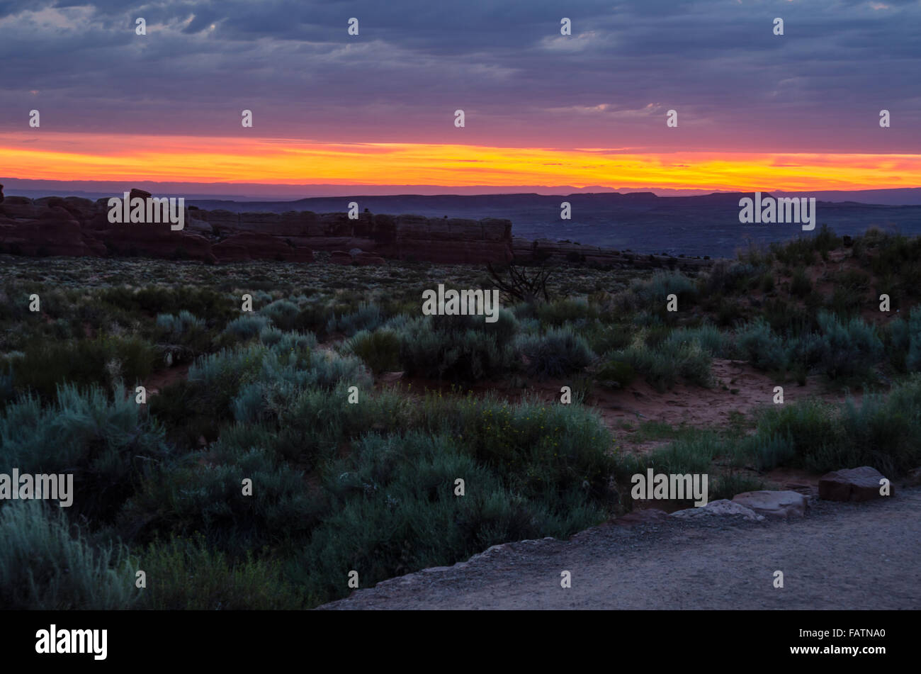 Sun Rise Utah Sunrise over a garden hi-res stock photography and images - Alamy
