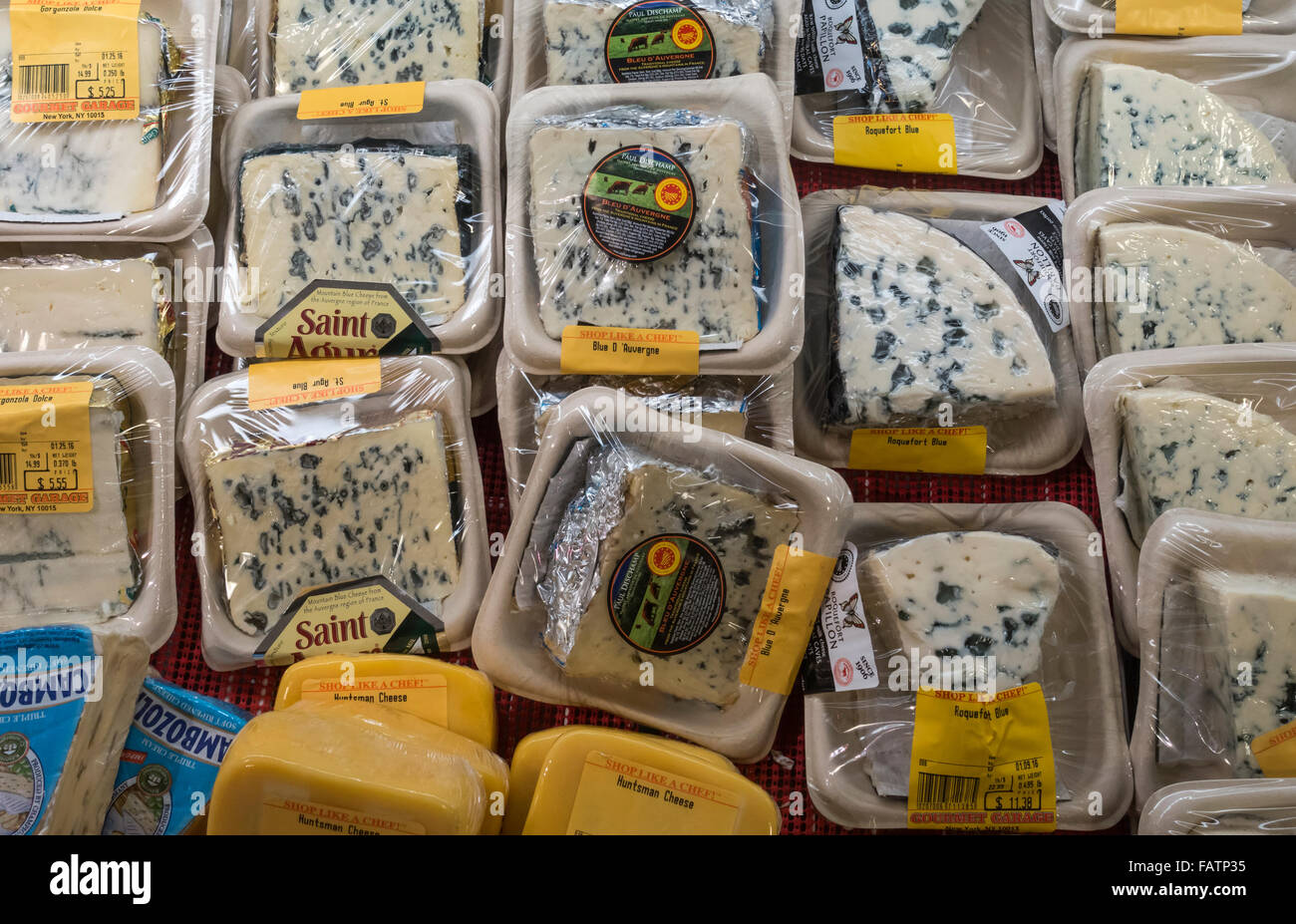 Supermarket Deli Stock Photos & Supermarket Deli Stock Images Alamy