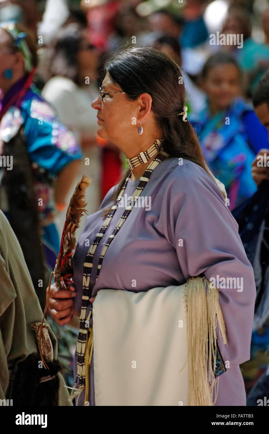 Powwow native american hi-res stock photography and images - Alamy
