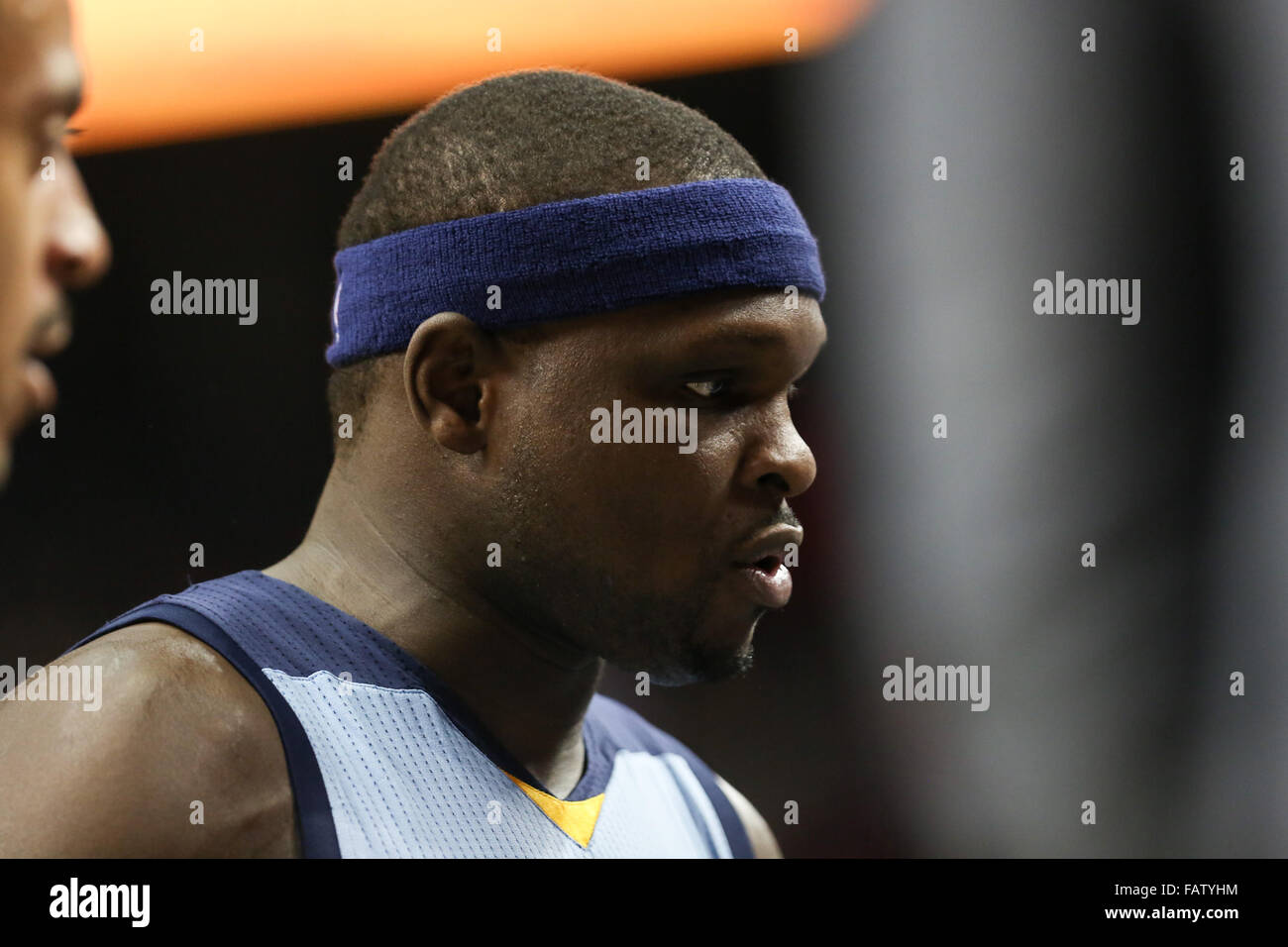 Portland, Oregon, USA. 4th January, 2016. ZACH RANDOLPH (50) listens during a timeout. The Portland Trail Blazers hosted the Memphis Grizzlies at the Moda Center in Portland, OR, on Janurary 4th 2016. Photo by David Blair Credit:  David Blair/ZUMA Wire/Alamy Live News Stock Photo