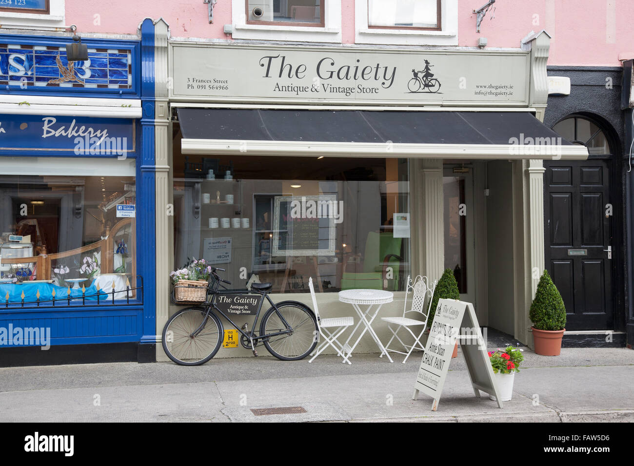 Irish antique shop hires stock photography and images Alamy