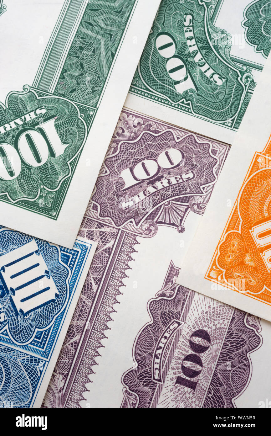 PAPER 100 SHARE STOCK CERTIFICATES OF UNITED STATES OF AMERICA Stock