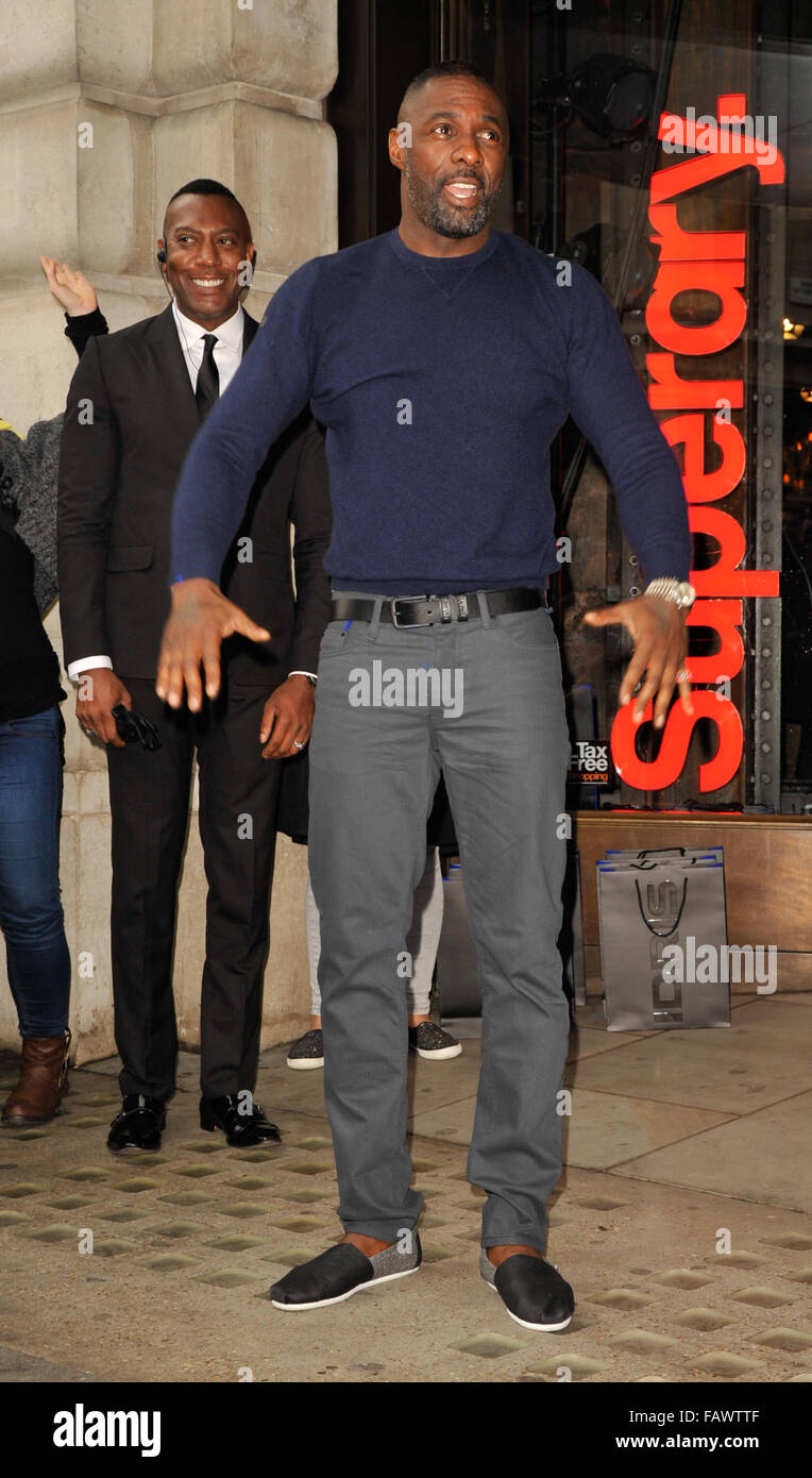 Idris Elba attends a photocall to launch the Superdry AW15 Premium Menswear  collection at Superdry International Showroom Featuring: Idris Elba Where:  London, United Kingdom When: 26 Nov 2015 Stock Photo - Alamy