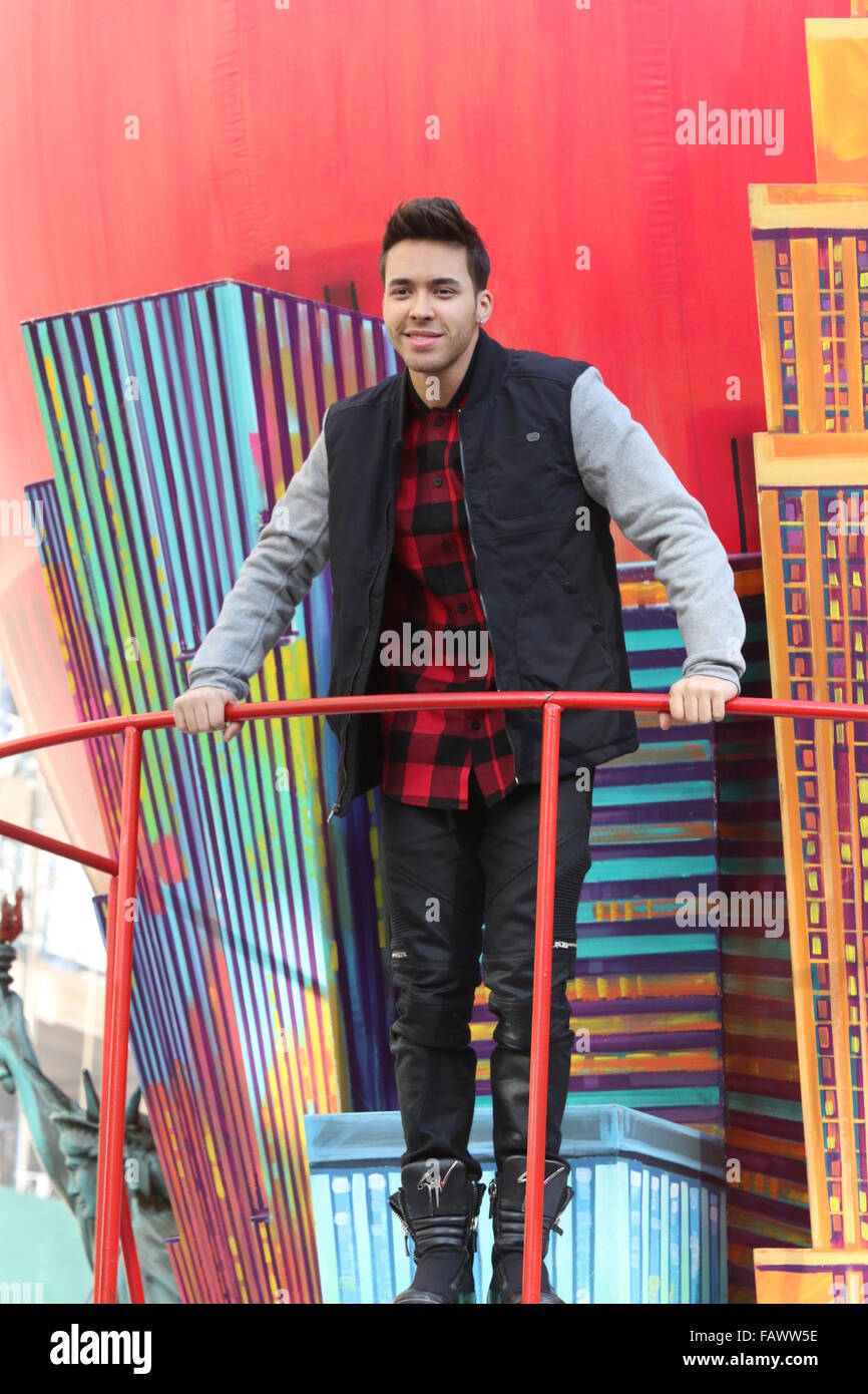 Celebrities attend the 89th annual Macy's Thanksgiving Day Parade ...