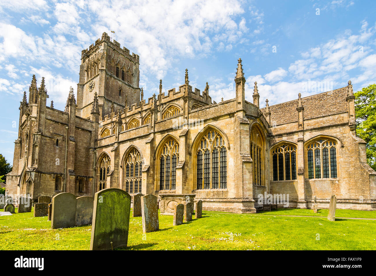 Small church cotswolds hi-res stock photography and images Small church cotswolds hi-res stock photography and images