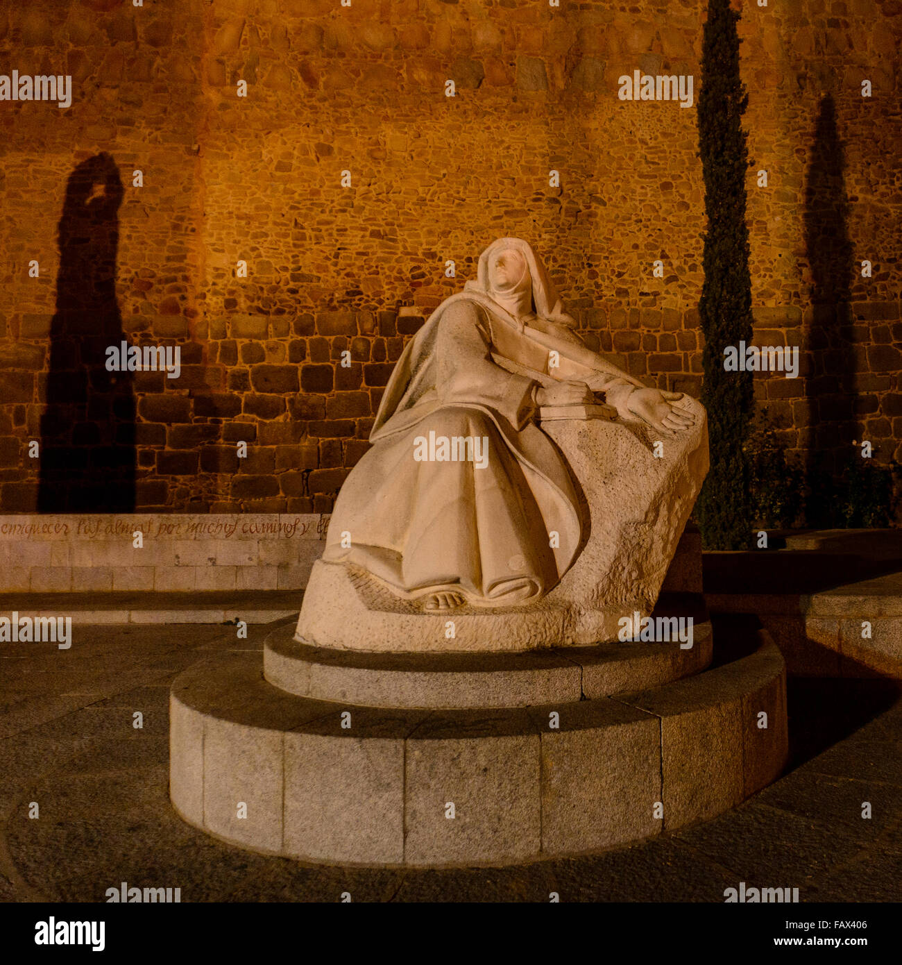 Saint Teresa statue in Avila Stock Photo Alamy