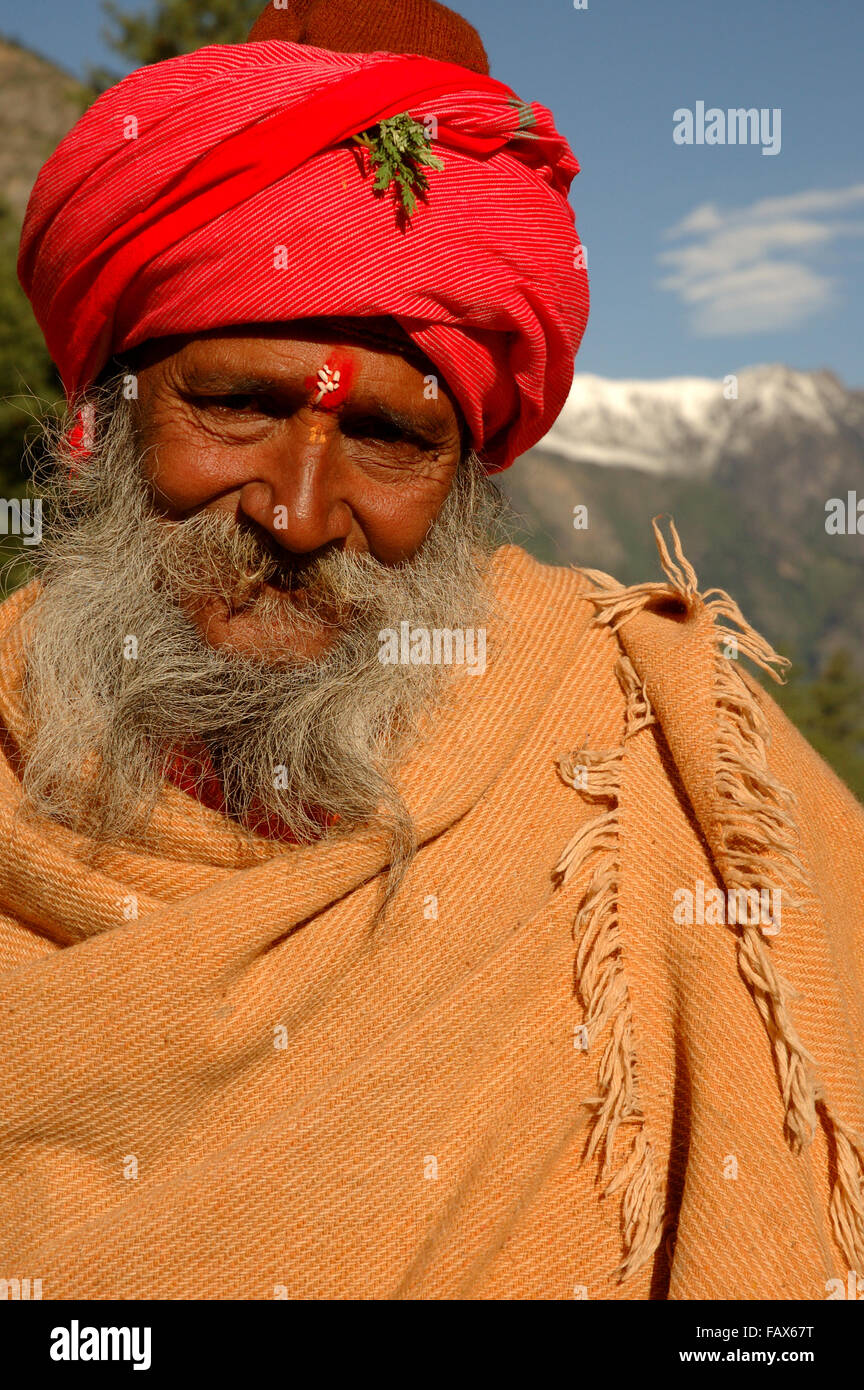 Hindu worshiper in traditional dress Stock Photo