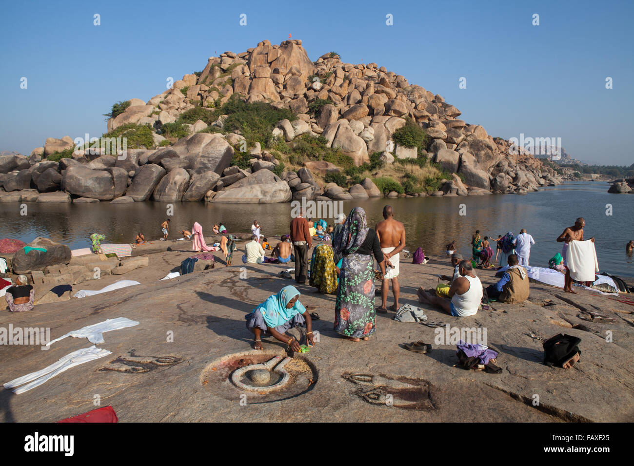 Tunga bhadra river hi-res stock photography and images - Alamy