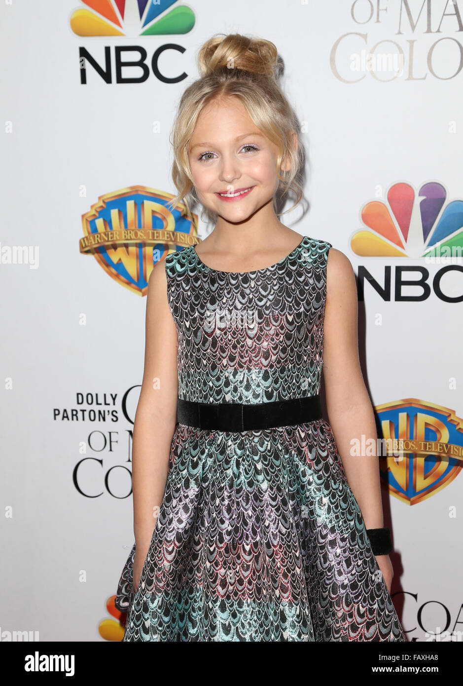 Stars and producers of “Coat of Many Colors” Featuring Alyvia Alyn(02)