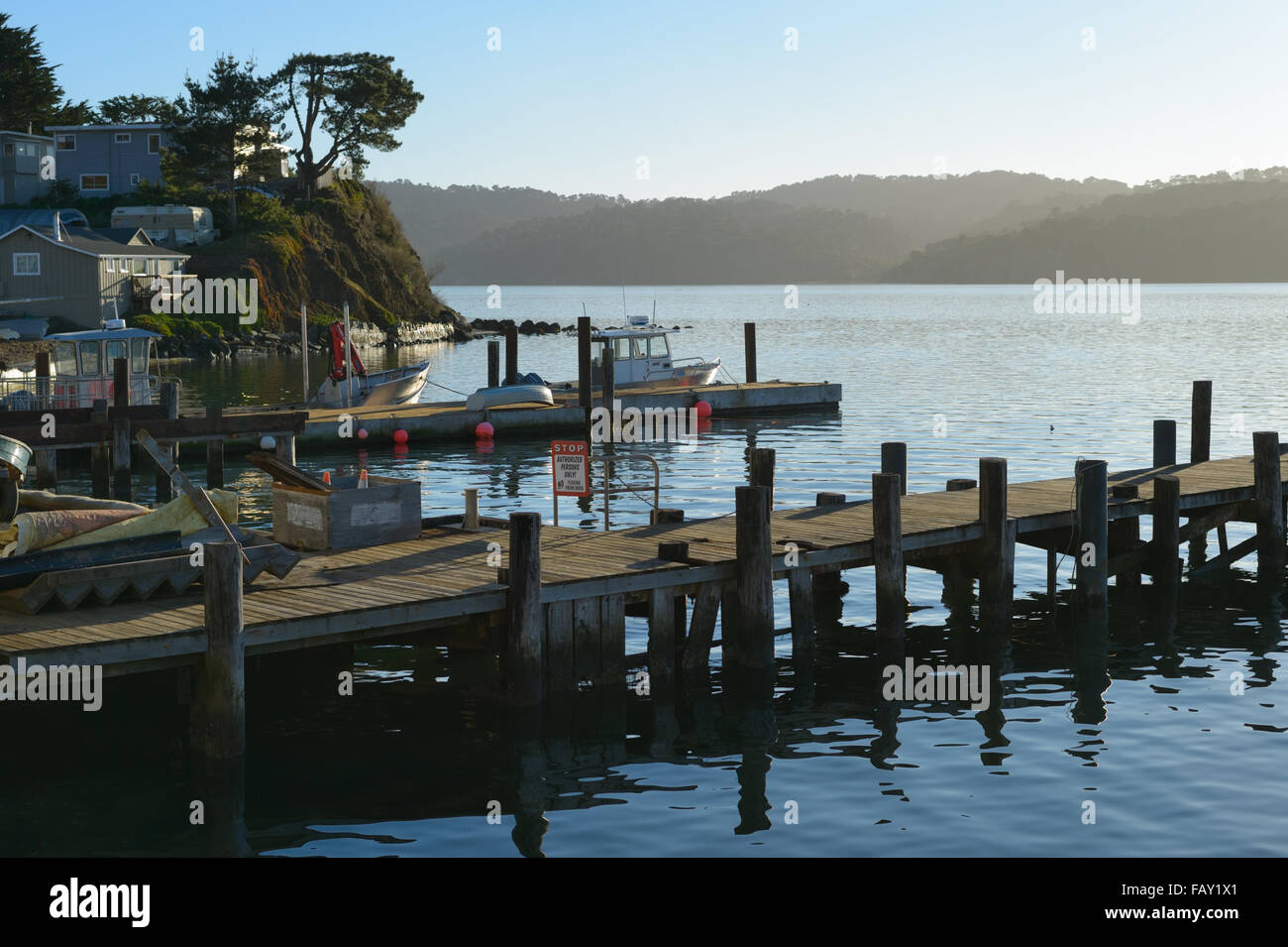 Seafood sightseeing silhouette hires stock photography and images Alamy