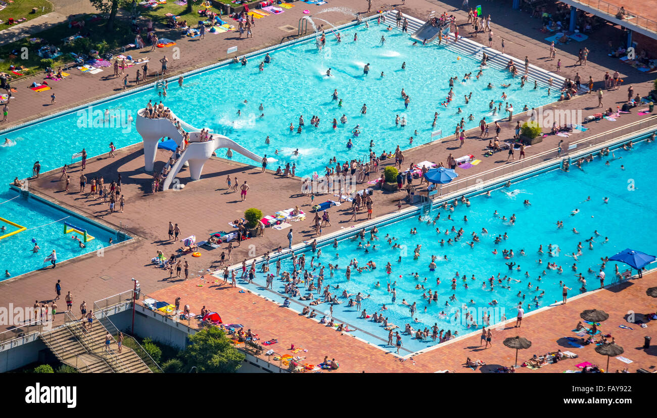 Aerial view bathing water slide hi-res stock photography and images - Alamy