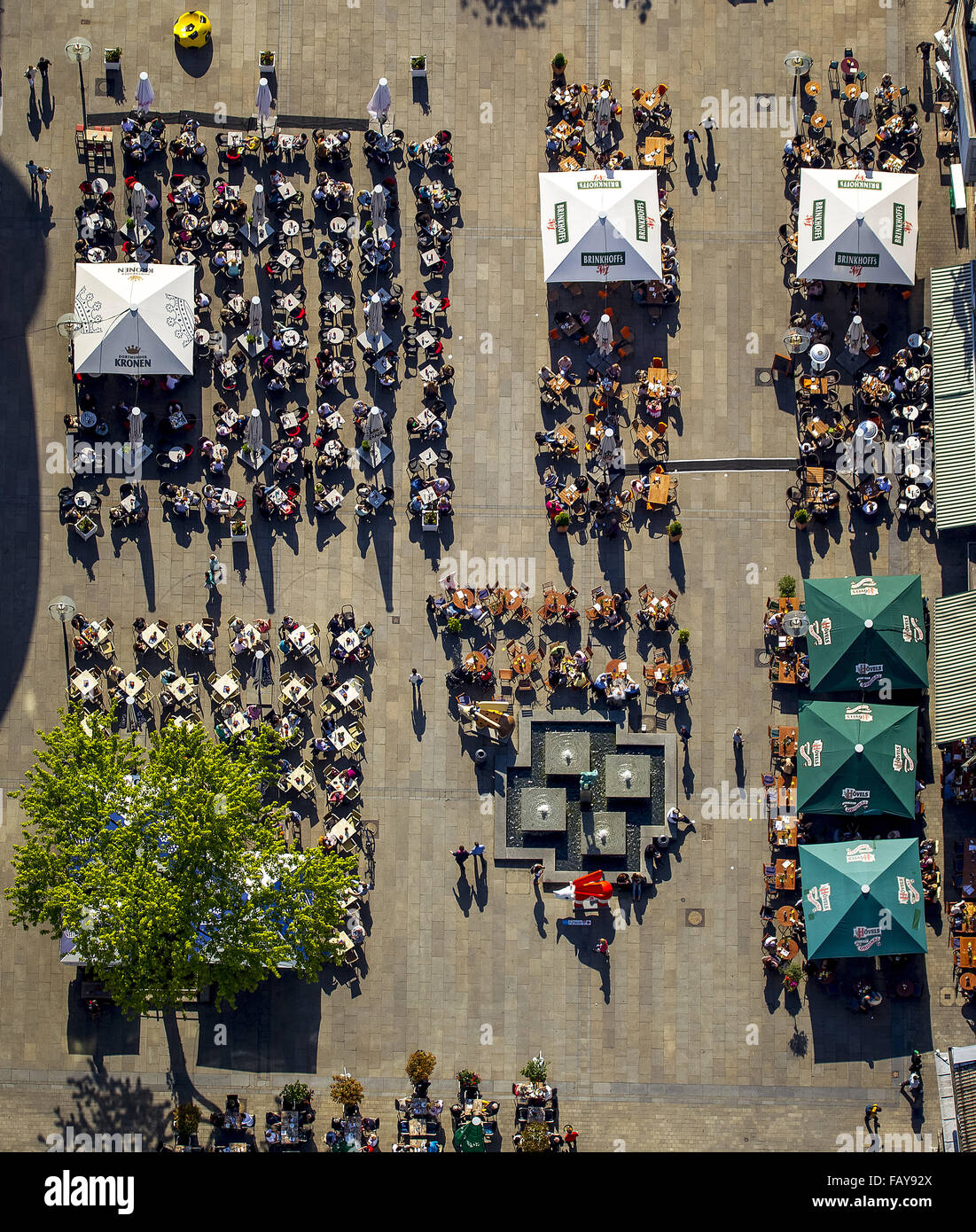 Aerial view, outdoor seating on the Alter Markt Dortmund, tables and