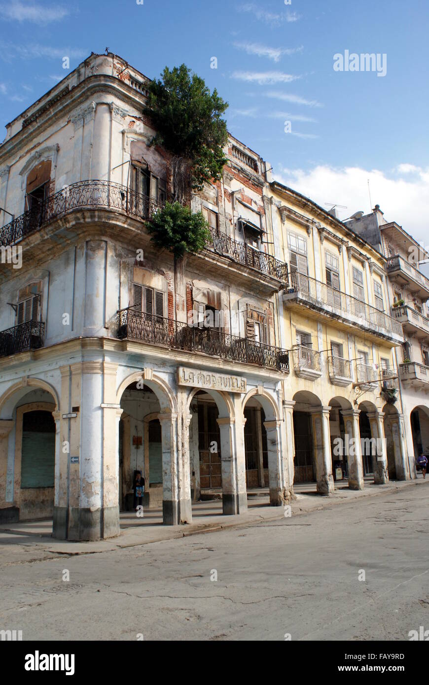 Derelict building in Plaza Del Cristo, Havana, Cuba Stock Photo