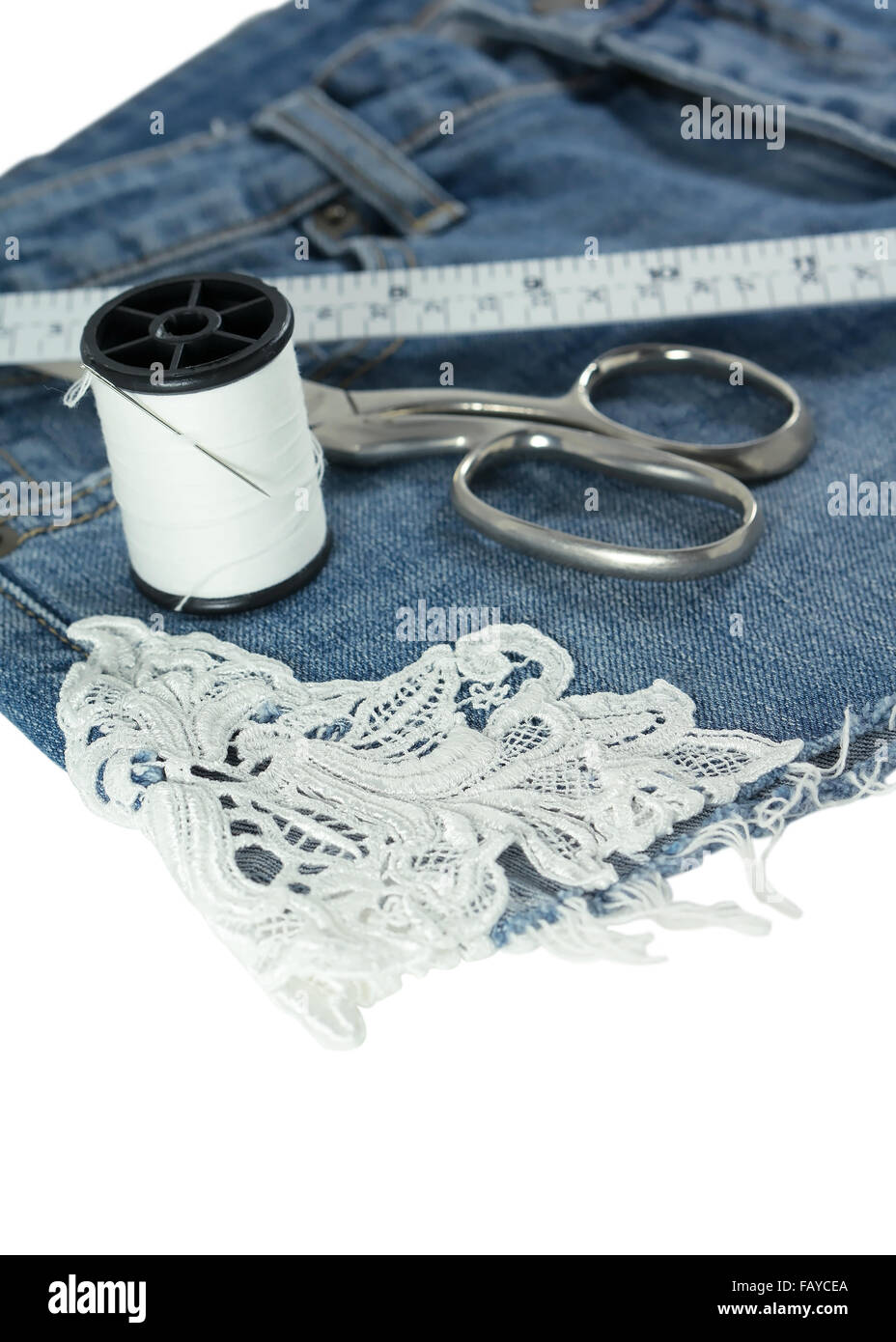 Share 134+ diy jeans decoration vova.edu.vn