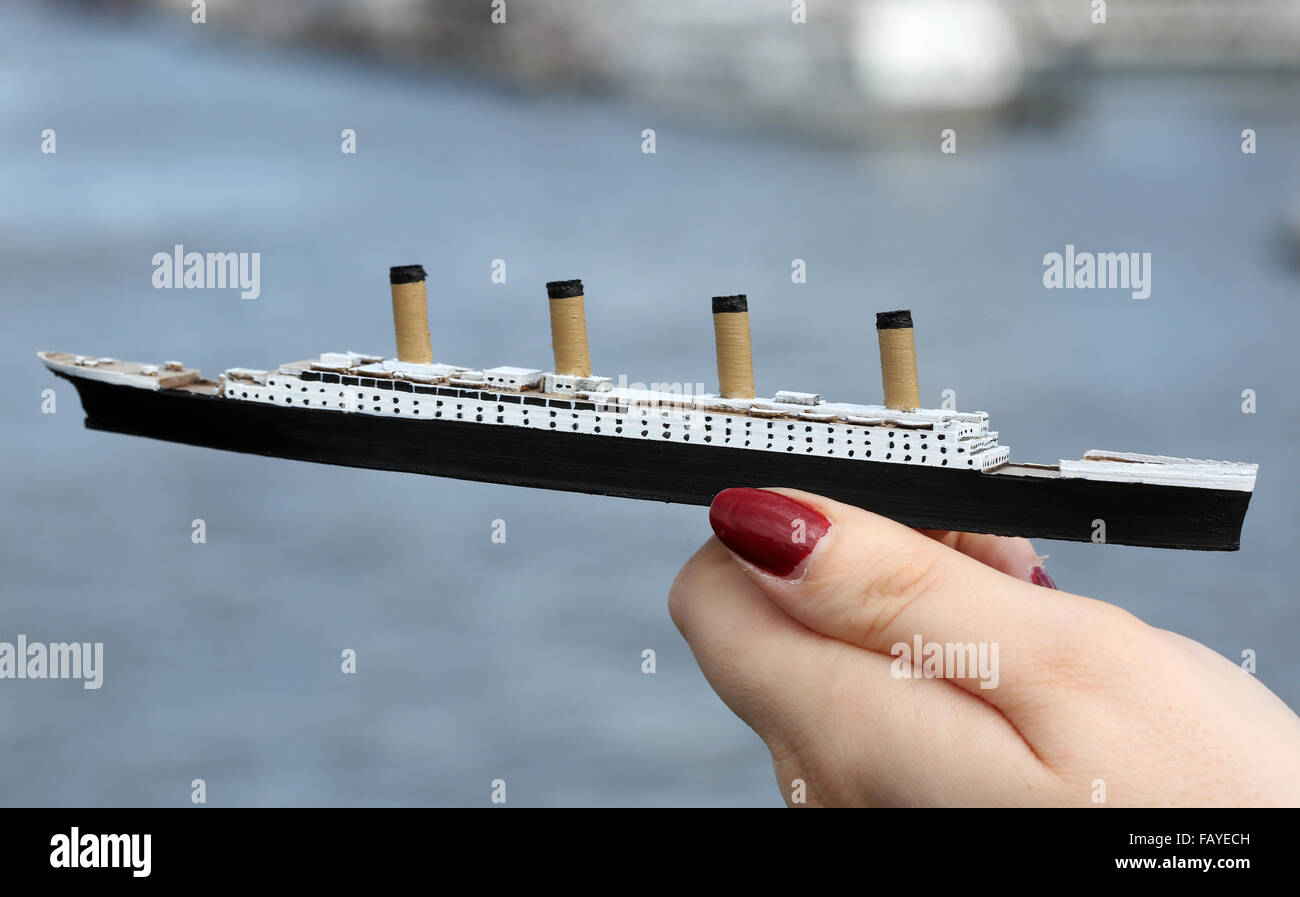 Titanic 3d model hi res stock photography and images Alamy