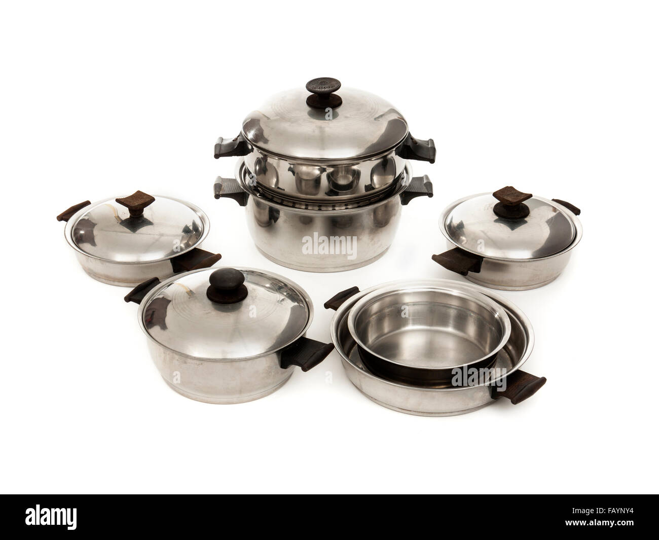 https://c8.alamy.com/comp/FAYNY4/selection-of-rena-ware-waterless-stainless-cookware-FAYNY4.jpg