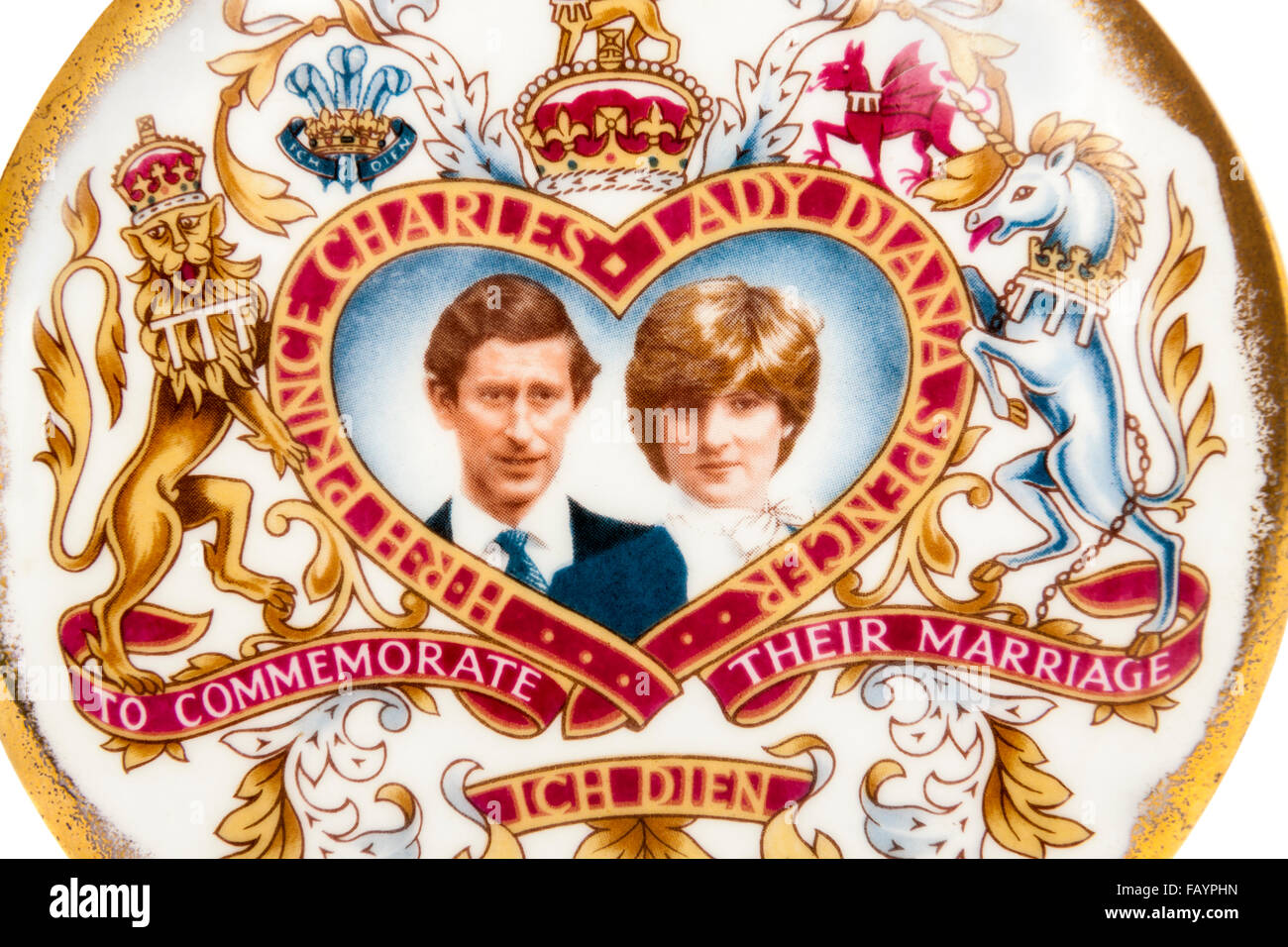 Souvenir plaque by Fenton China commemorating the Marriage of HRH Prince Charles and Lady Diana Spencer on 29 July 1981 Stock Photo
