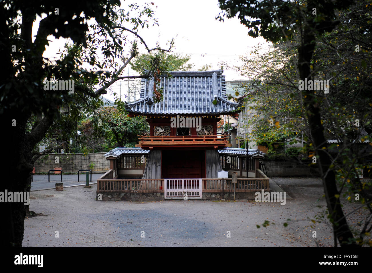 Shinto shrine in the district of Shinjuku, Tokyo, Japan Stock Photo