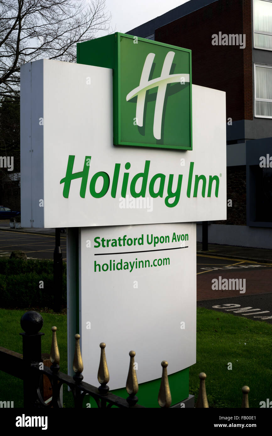 Holiday Inn Hotel Sign High Resolution Stock Photography And Images Alamy