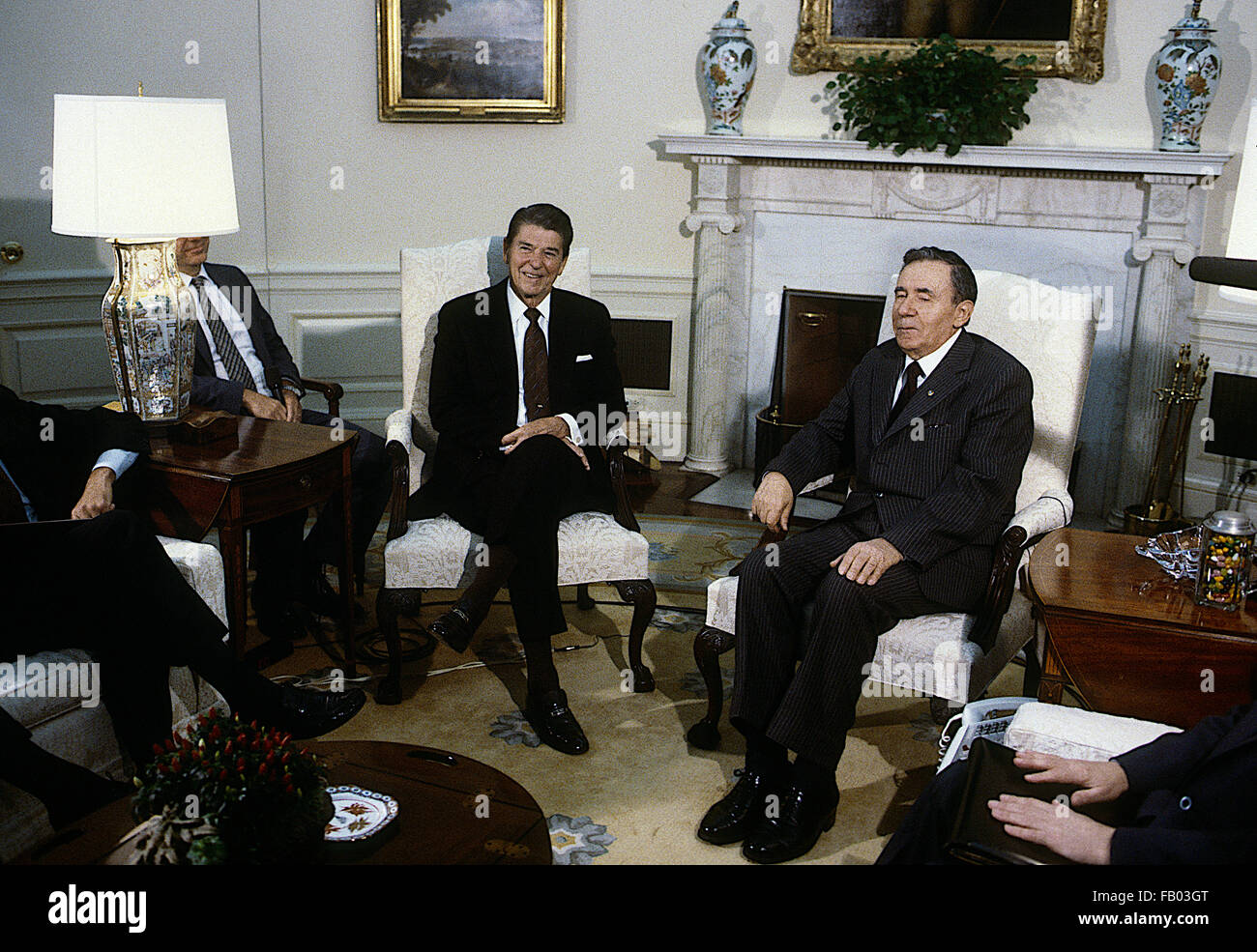 Washington, DC., USA, 28th September, 1984 President Ronald Reagan meets with Soviet Minister of Foreign Affairs Andrei Gromyko in the Oval Office of the White House.  Credit: Mark Reinstein Stock Photo