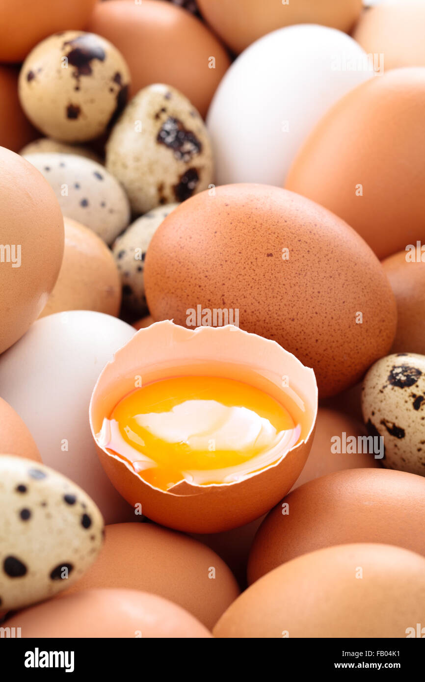 Fresh eggs background Stock Photo - Alamy