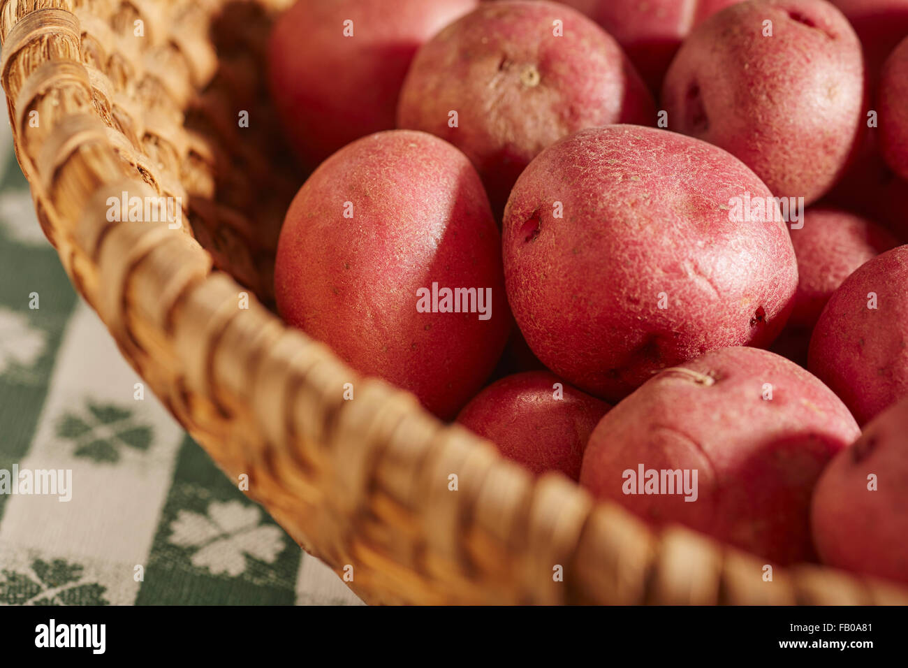 whole, fresh, baby red potatoes Stock Photo Alamy
